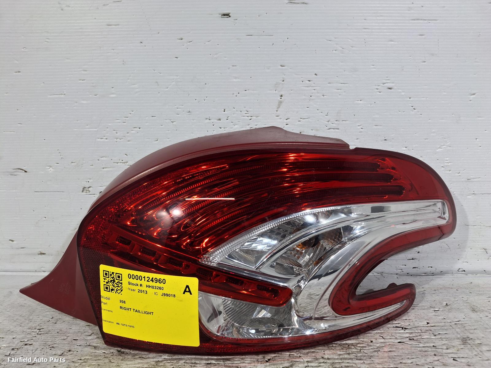 2012-2015 Peugeot 208 Right Taillight