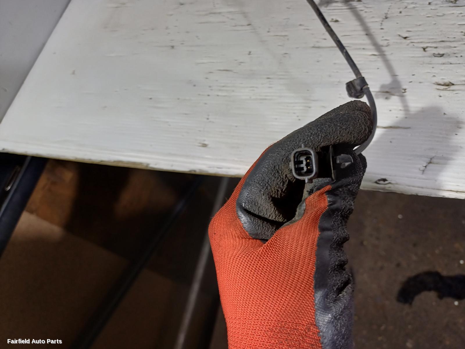 2010-2017 Suzuki Swift Left Front Hub Assembly