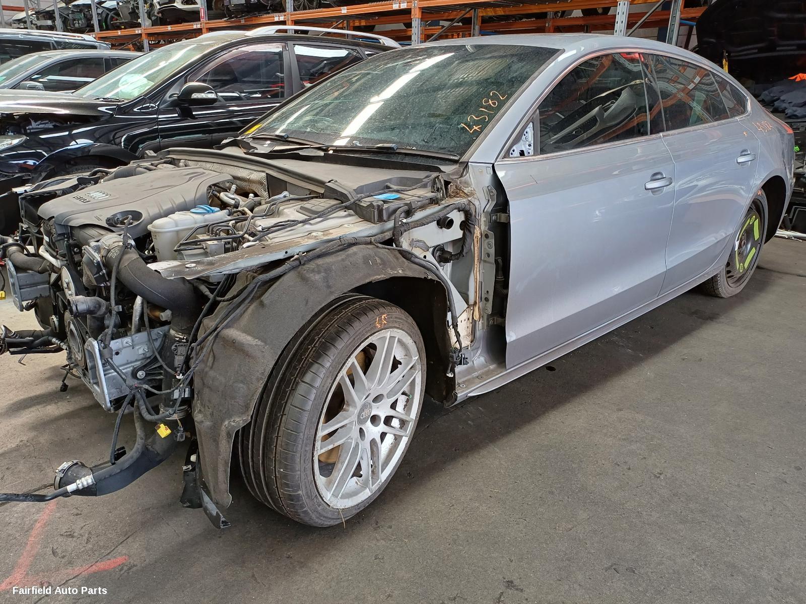 2015 Audi A5 Left Front Door