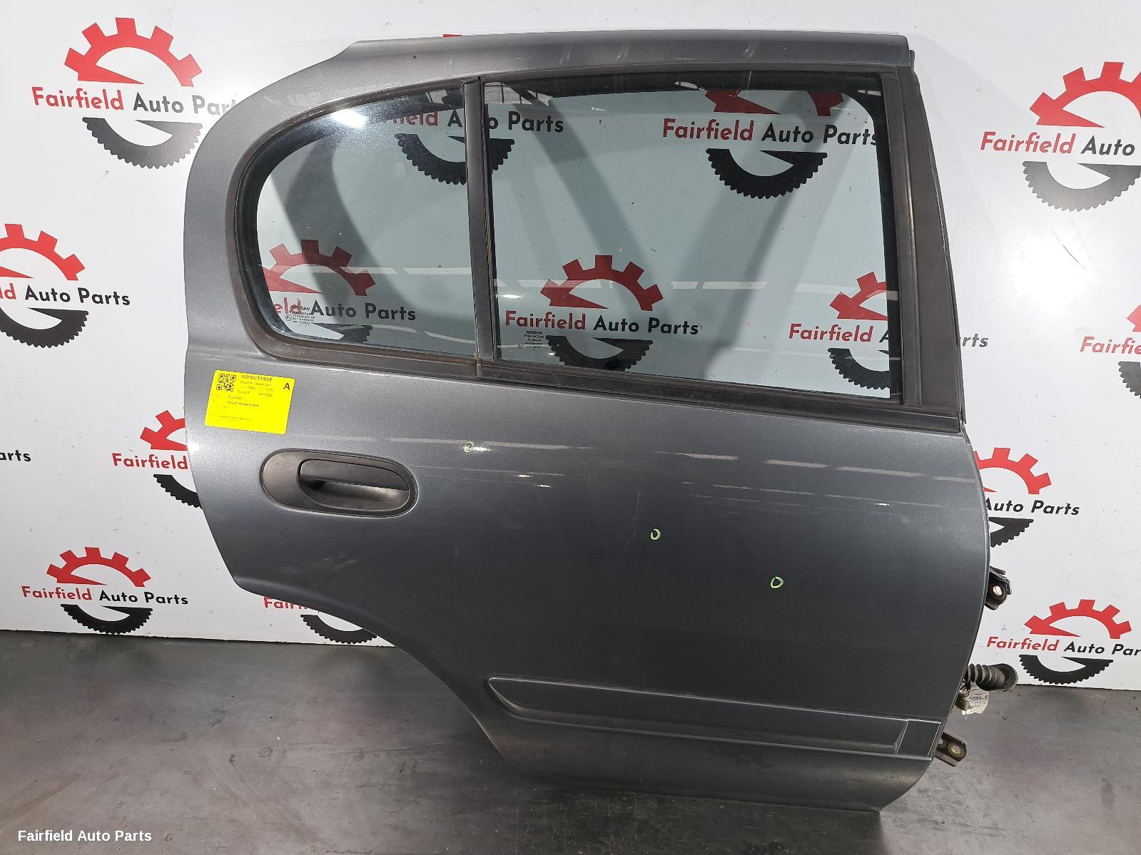 2001-2005 Nissan Pulsar Right Rear Door Sliding