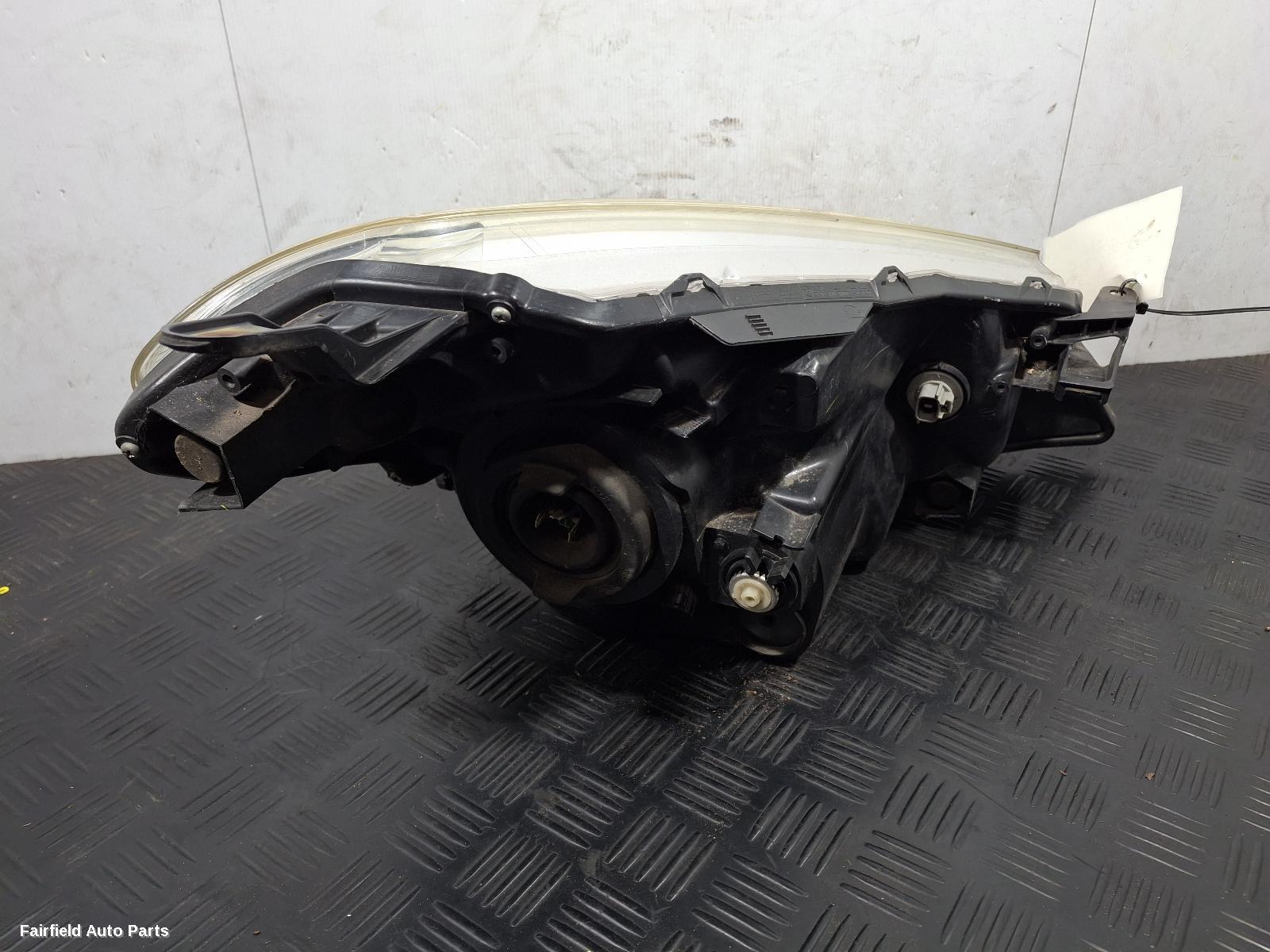 2011-2014 Toyota Yaris Left Headlamp
