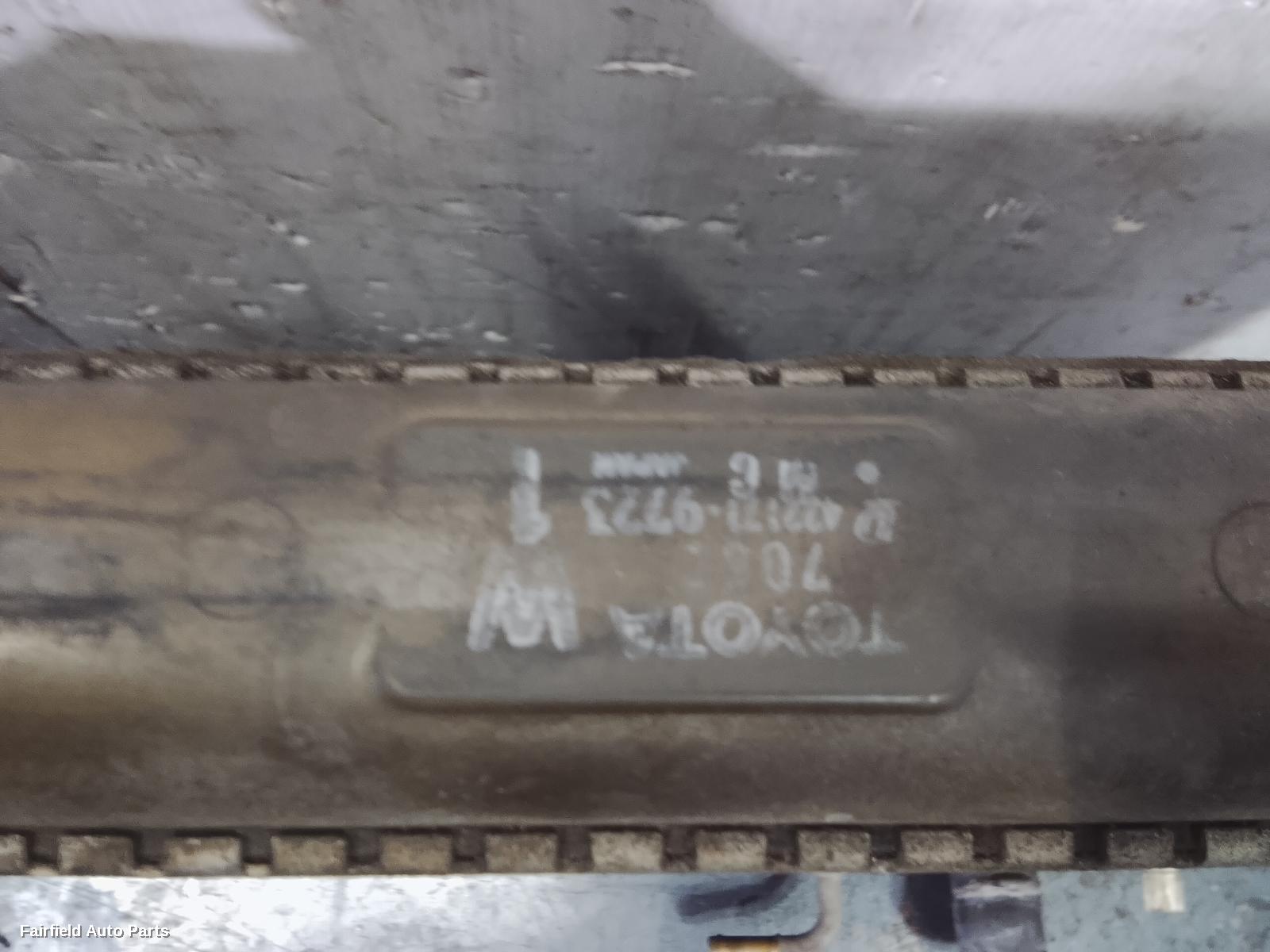 1998-2005 Lexus Is200/is300 Radiator