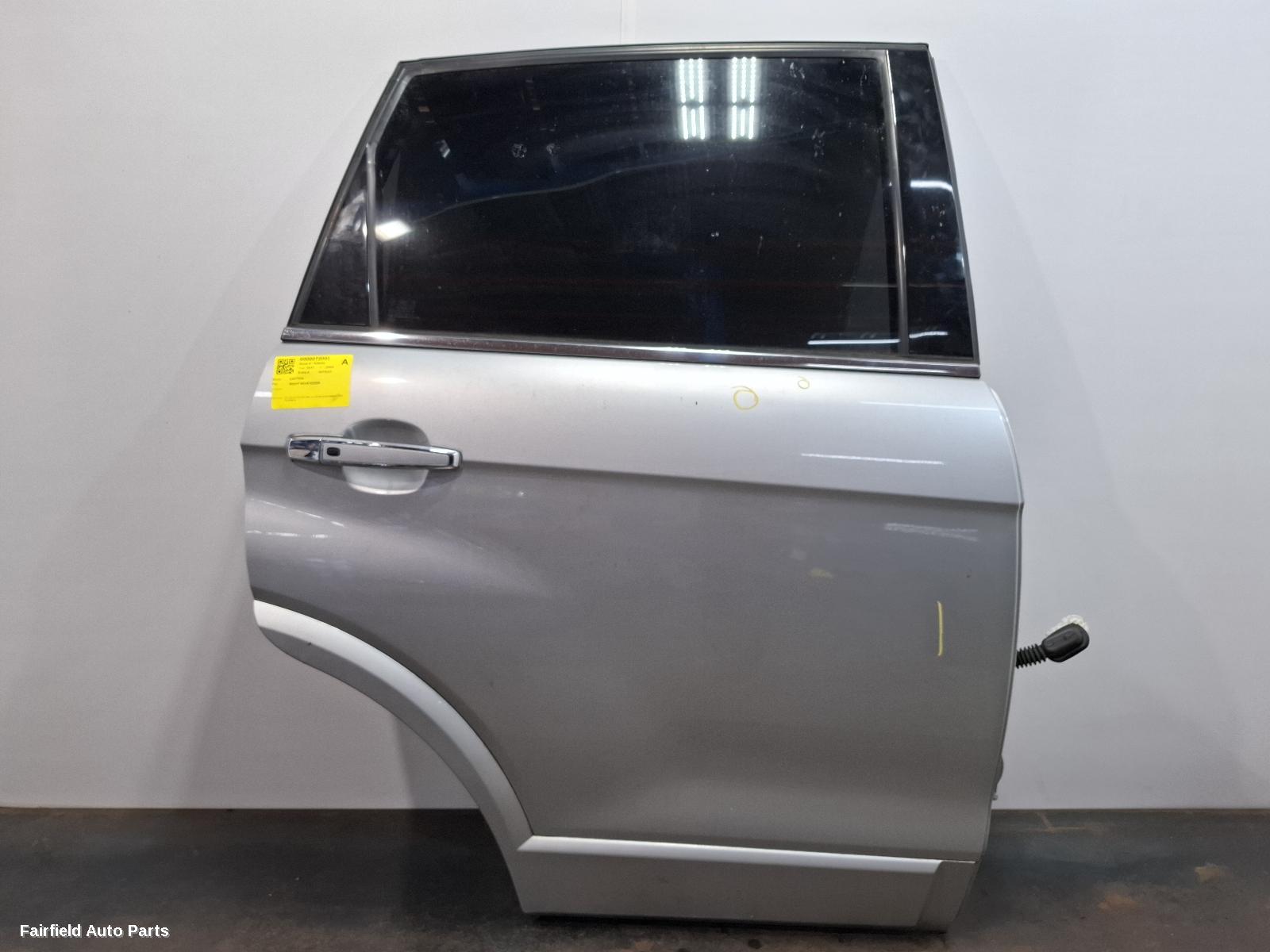 2013-2018 Holden Captiva Right Rear Door Sliding