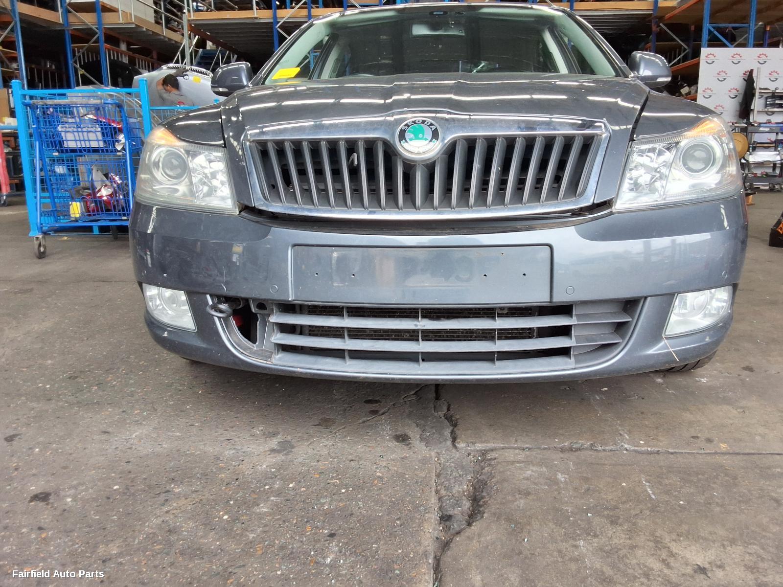 2012 Skoda Octavia Left Headlamp