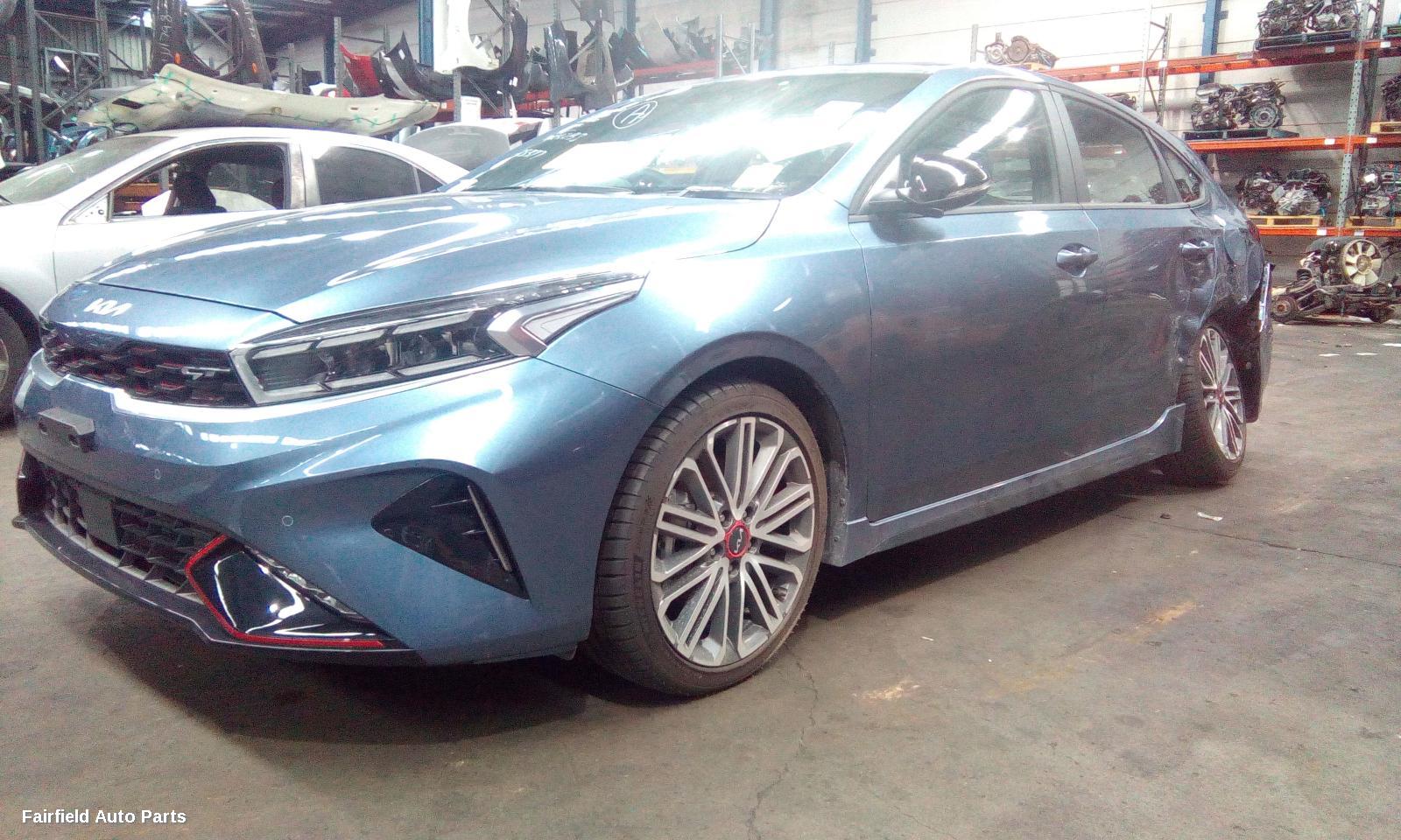 2021 Kia Cerato Right Guard Liner