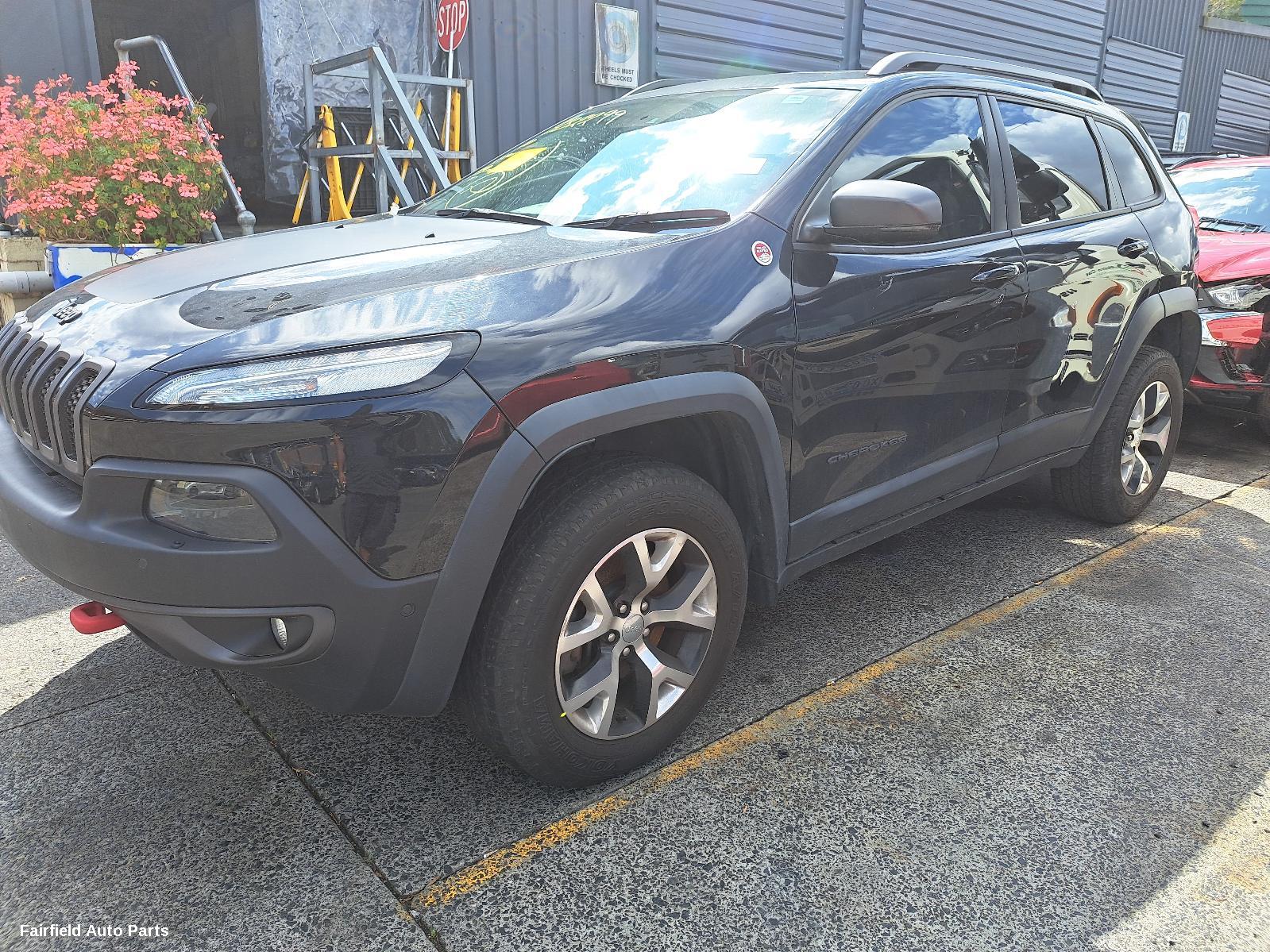 2014-2018 Jeep Cherokee Front Bumper
