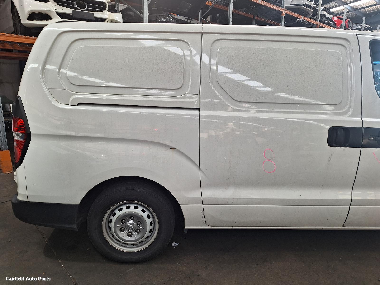 2010 Hyundai Iload/imax Right Front Window Reg Motor