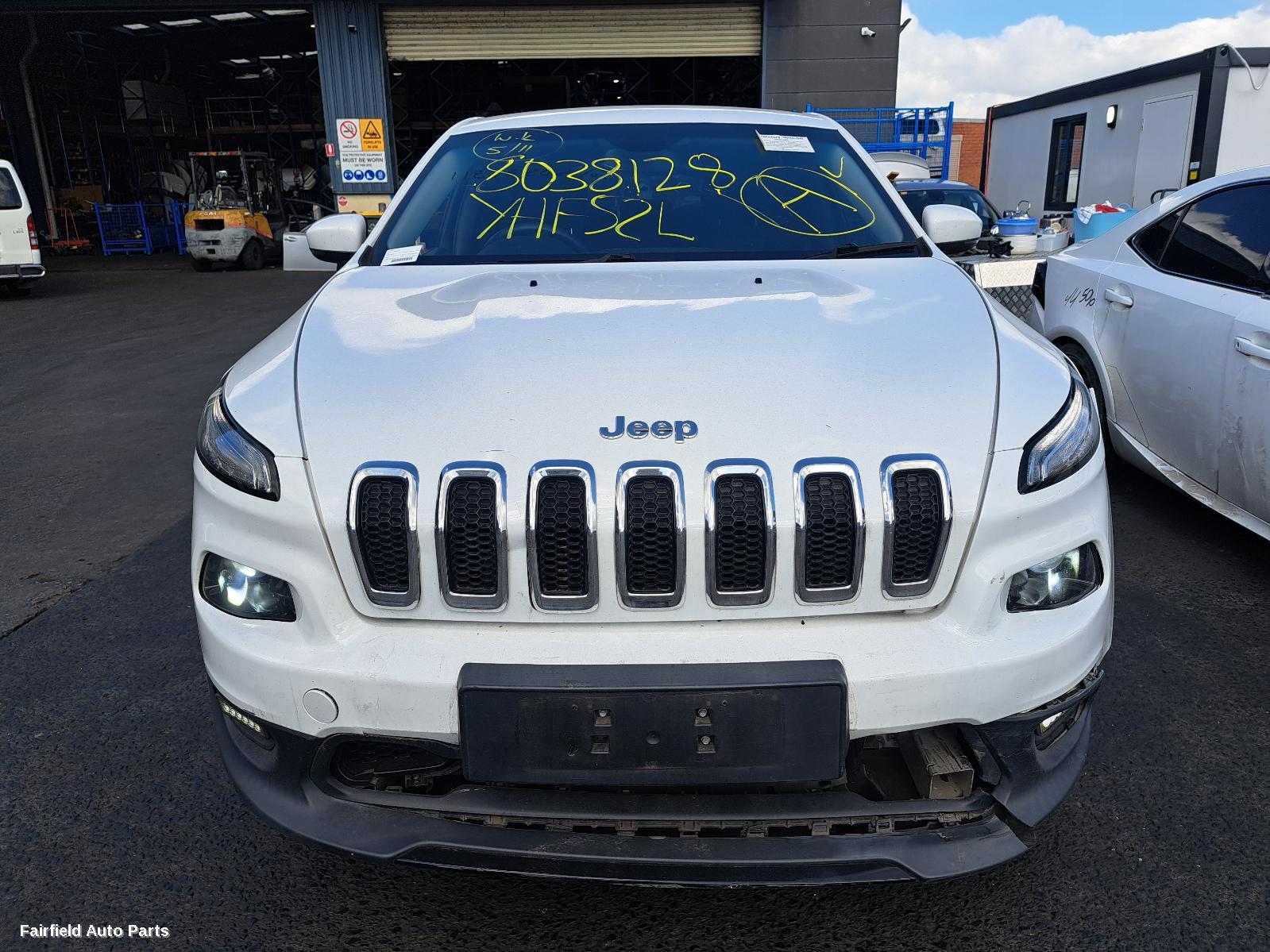 2017 Jeep Cherokee Right Headlamp