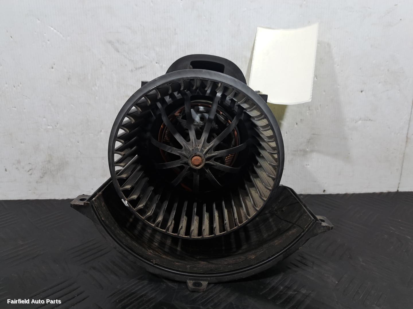 2010-2022 Volkswagen Amarok Heater Fan Motor
