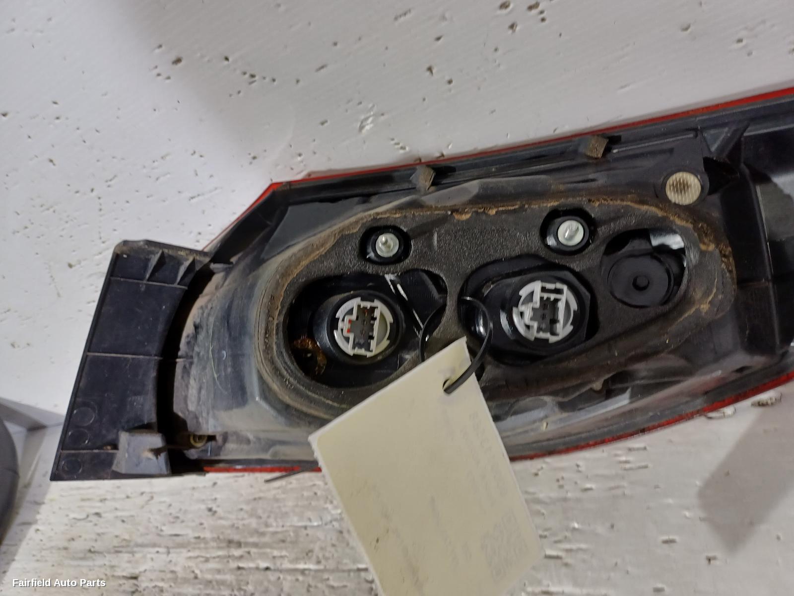 2012-2016 Mazda Cx5 Left Taillight