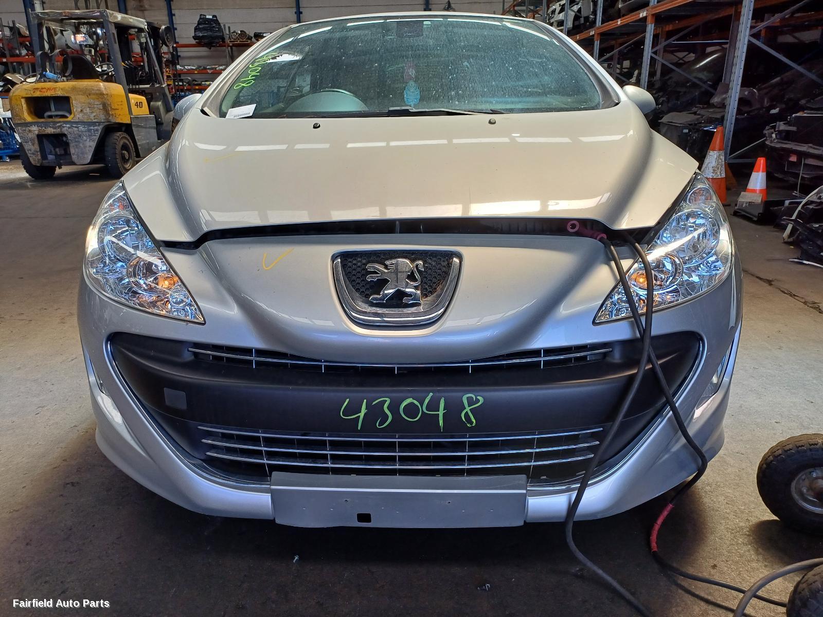 2009 Peugeot 308 Left Guard