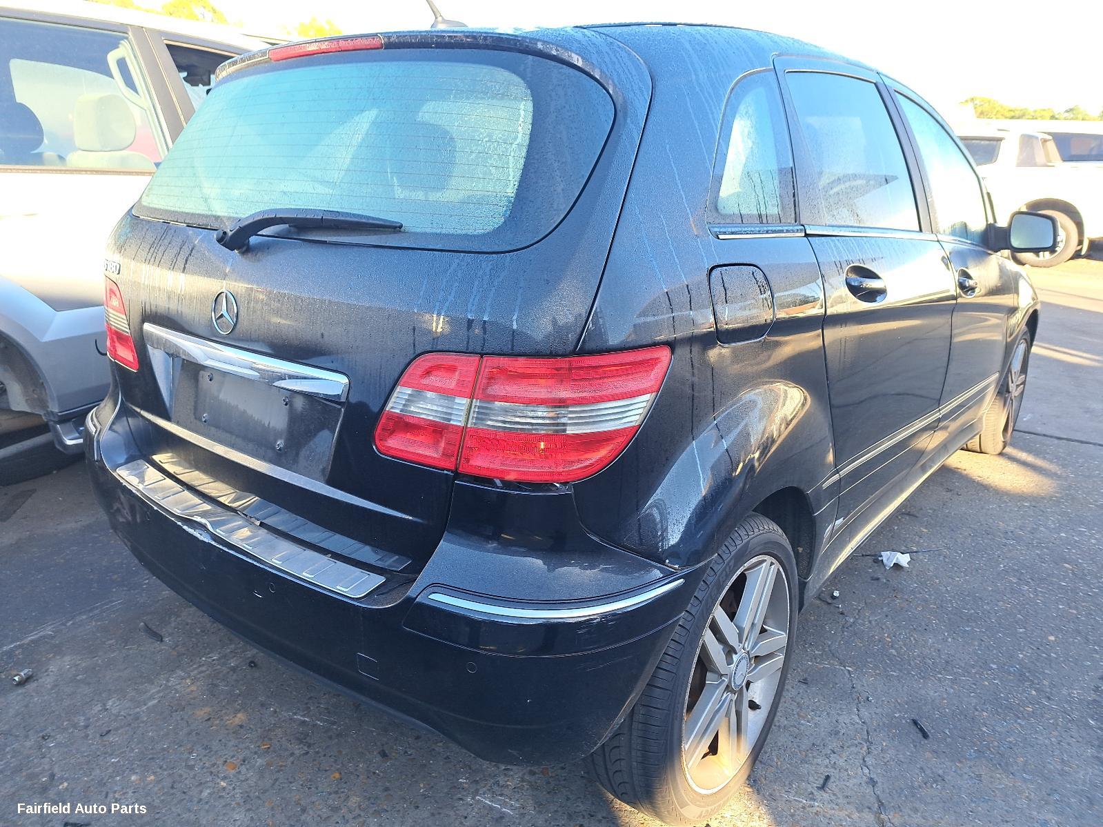 2005-2011 Mercedes B Class Right Rear Door Sliding