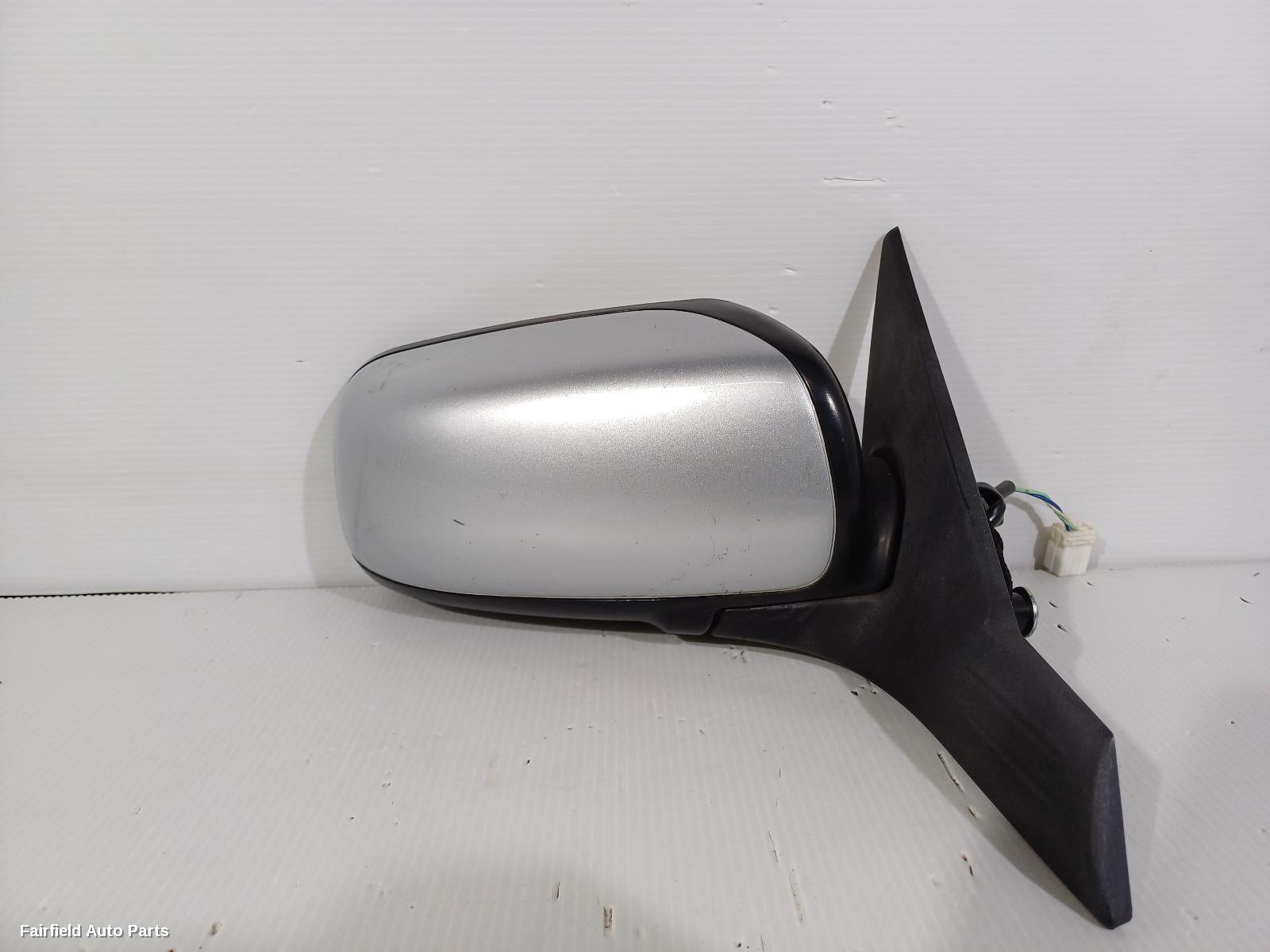 2002-2007 Subaru Impreza Right Door Mirror