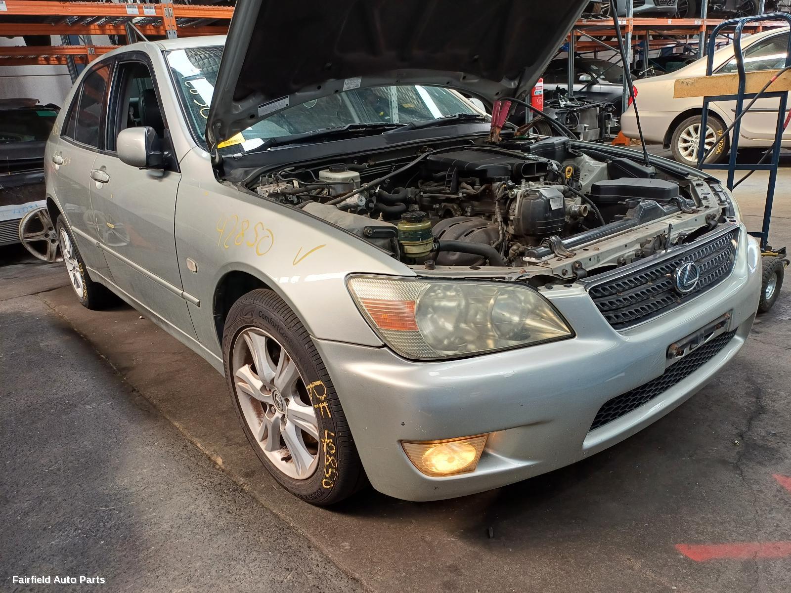 2001 Lexus Is200/is300 F Bar Reinforc Brack
