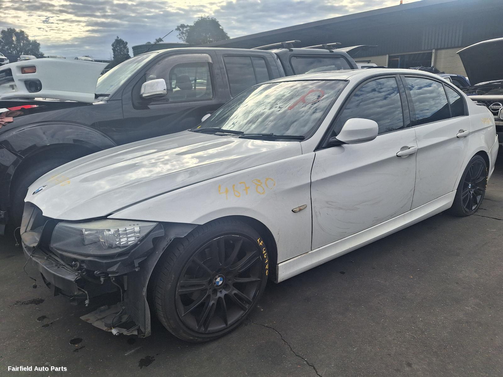 2011 Bmw 3 Series Left Headlamp