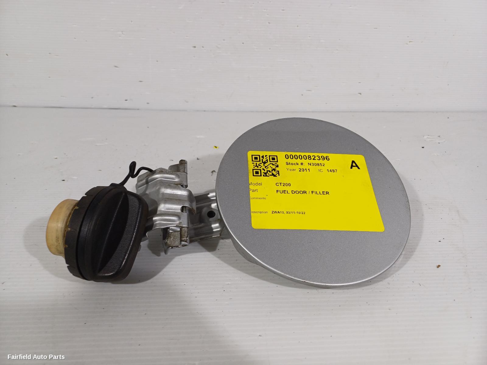 2011-2022 Lexus Ct200h Fuel Door Filler