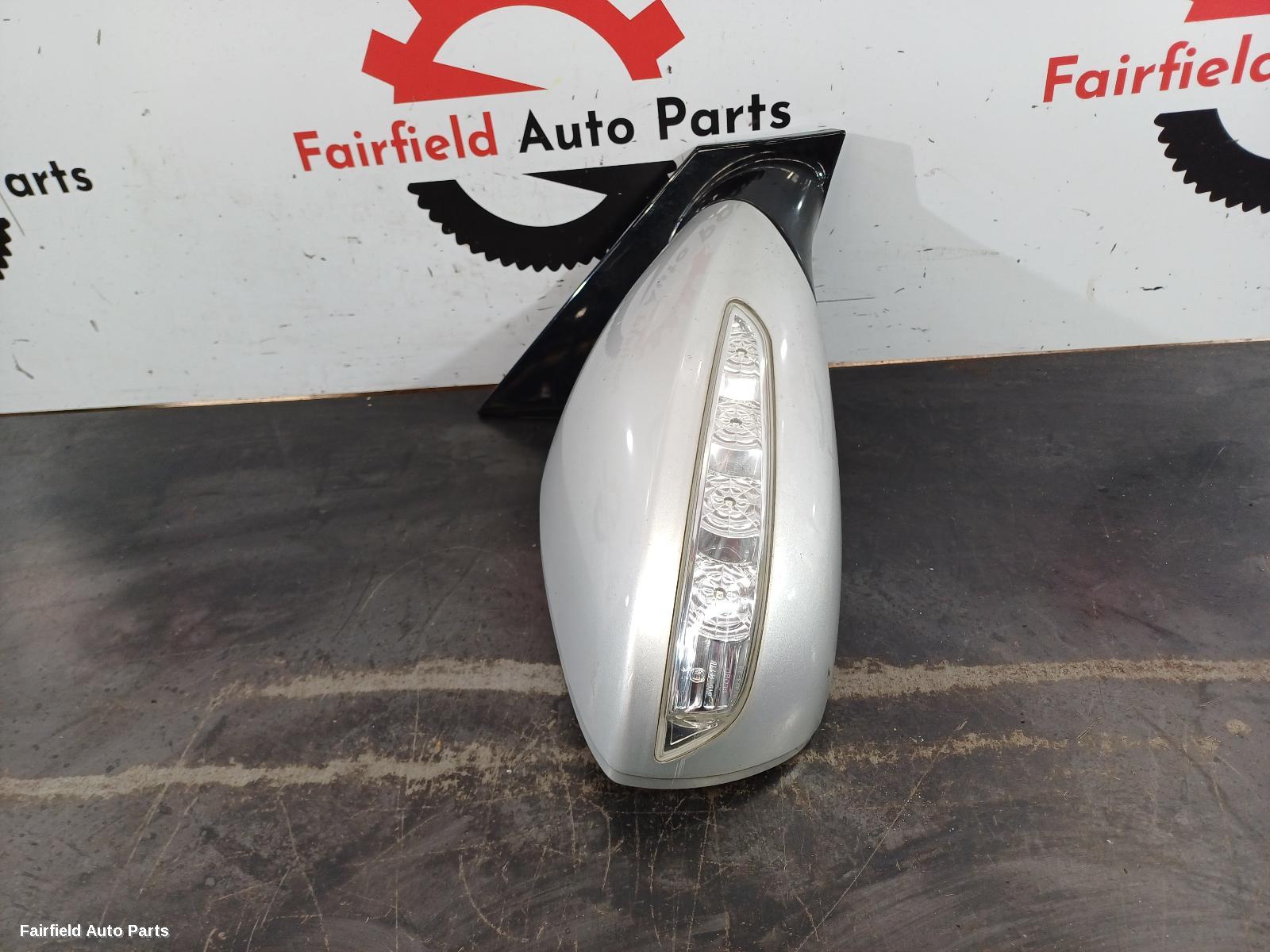 2010-2013 Hyundai I45 Right Door Mirror