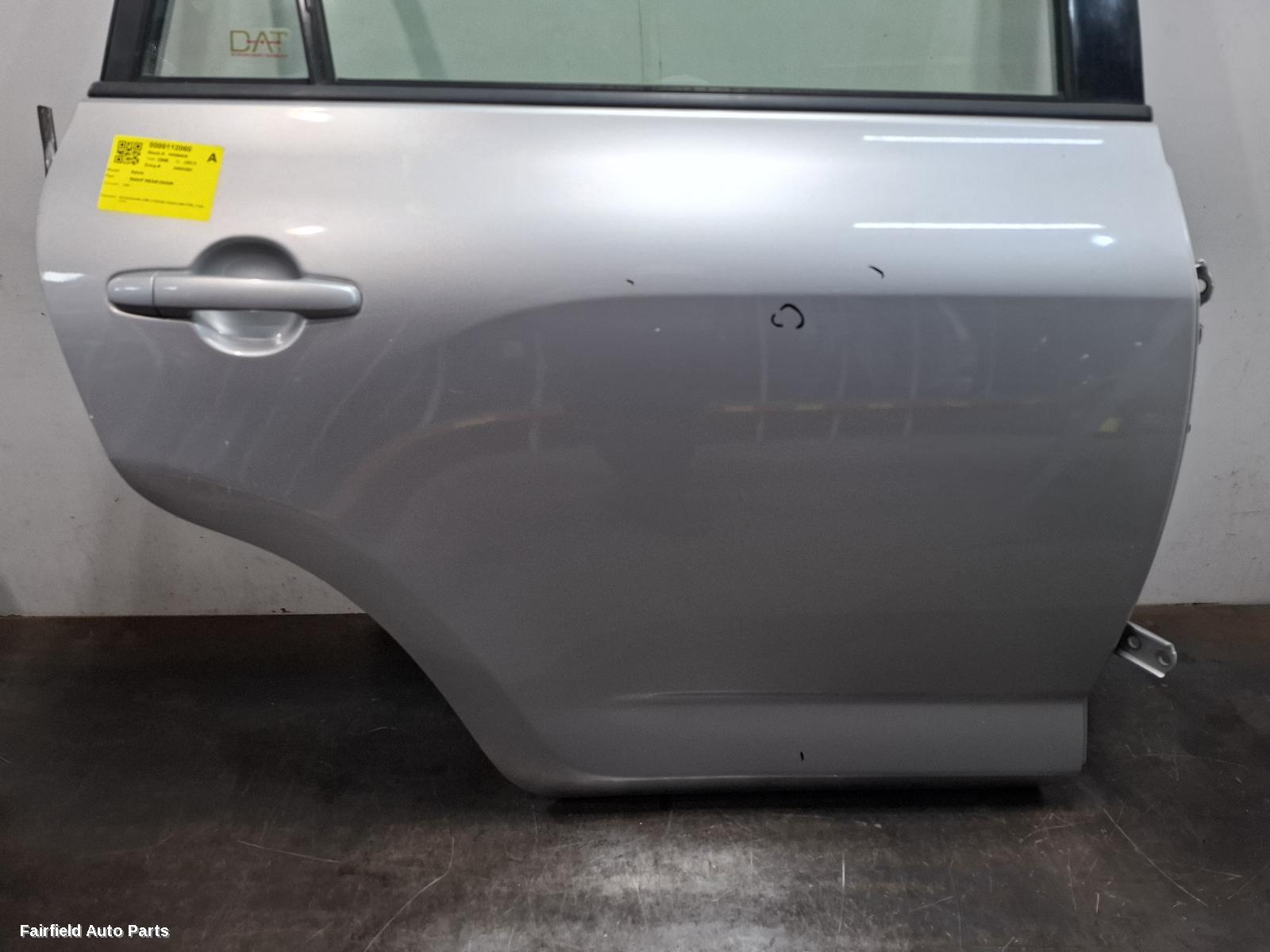 2005-2012 Toyota Rav4 Right Rear Door Sliding