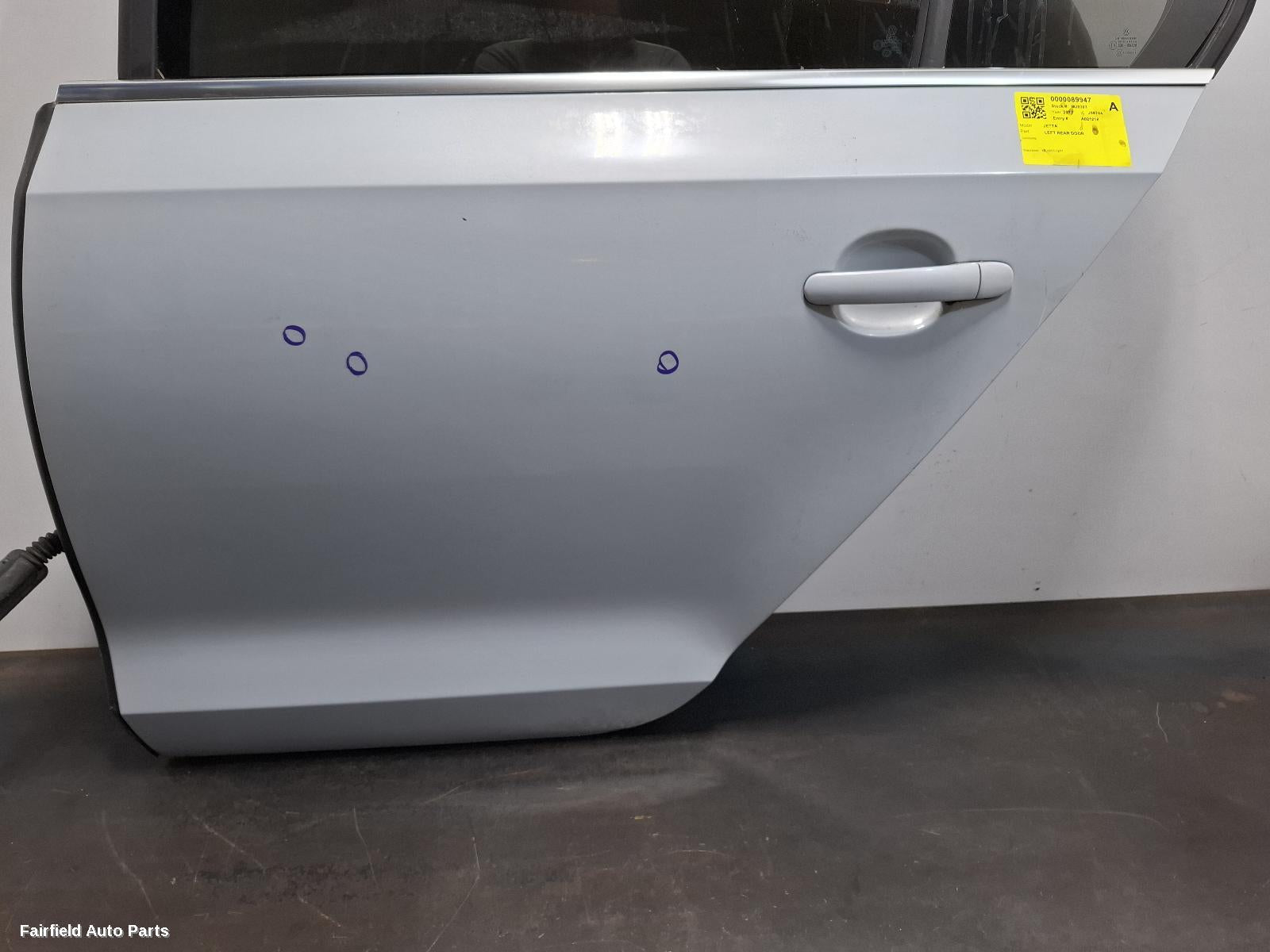 2011-2017 Volkswagen Jetta Left Rear Door Sliding