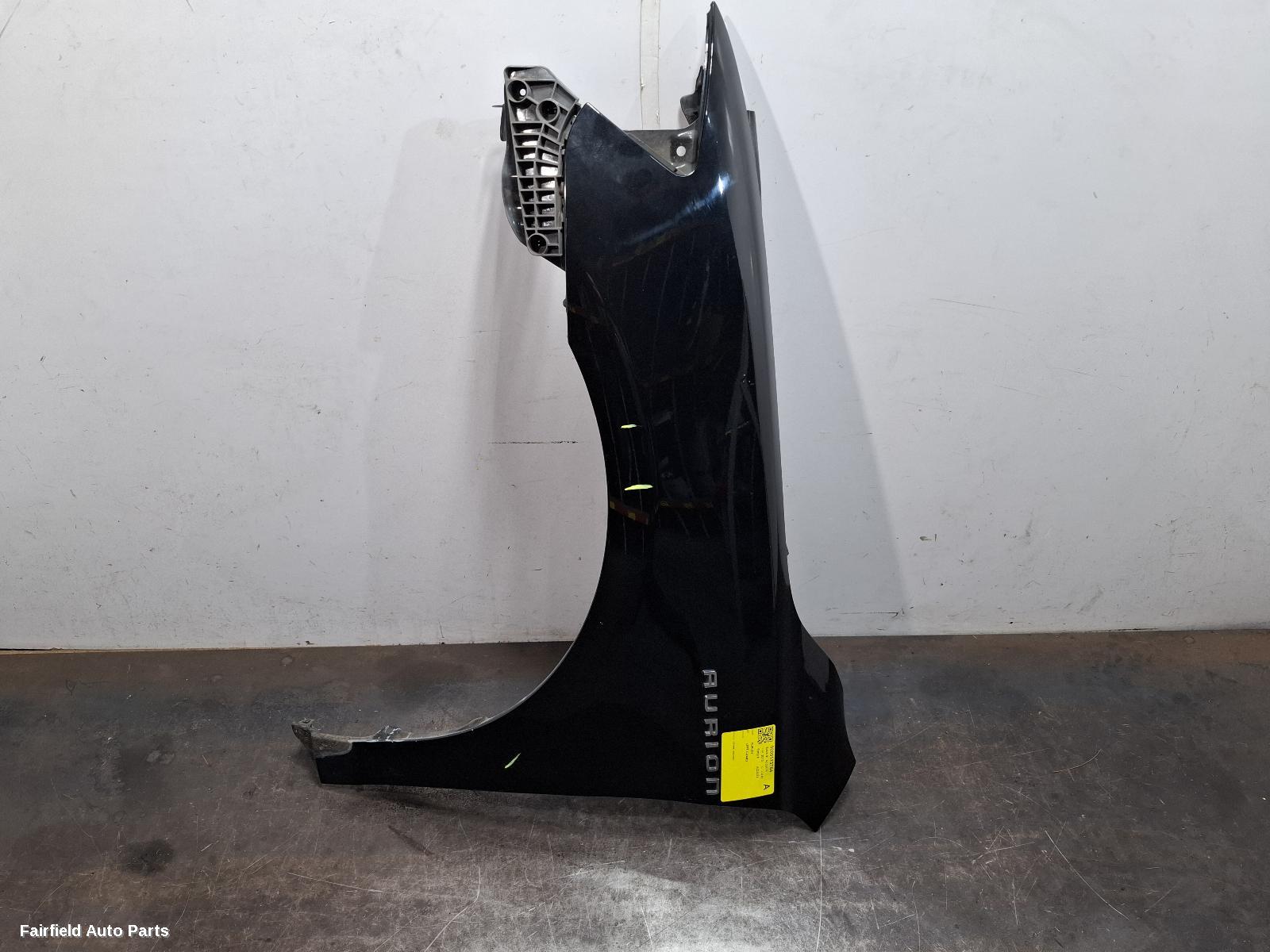 2006-2012 Toyota Aurion Left Guard