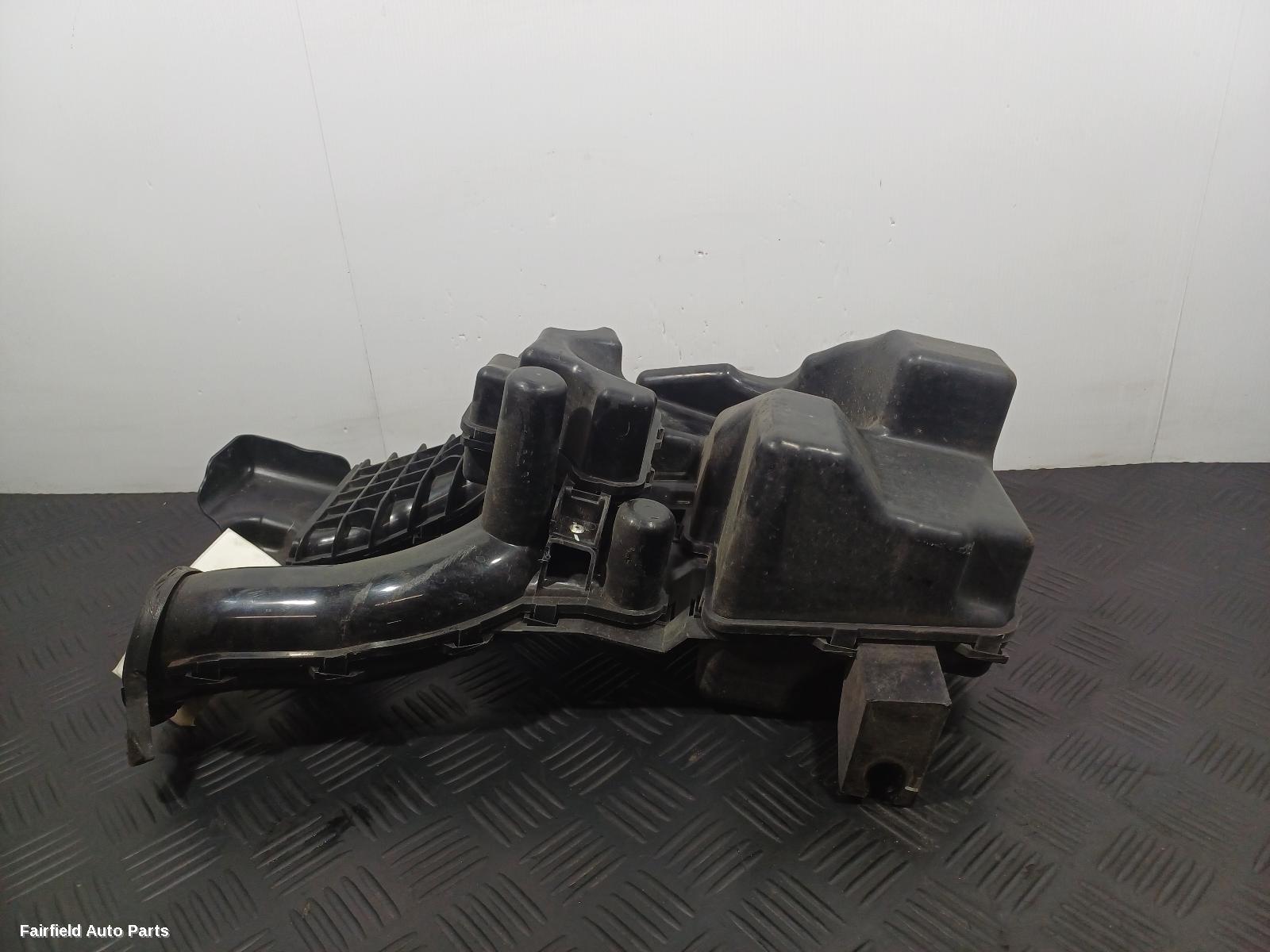 2012-2017 Nissan Pulsar Air Cleaner Box