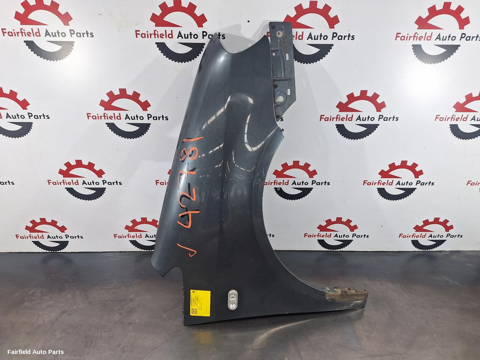 2006 Volkswagen Caddy Right Guard