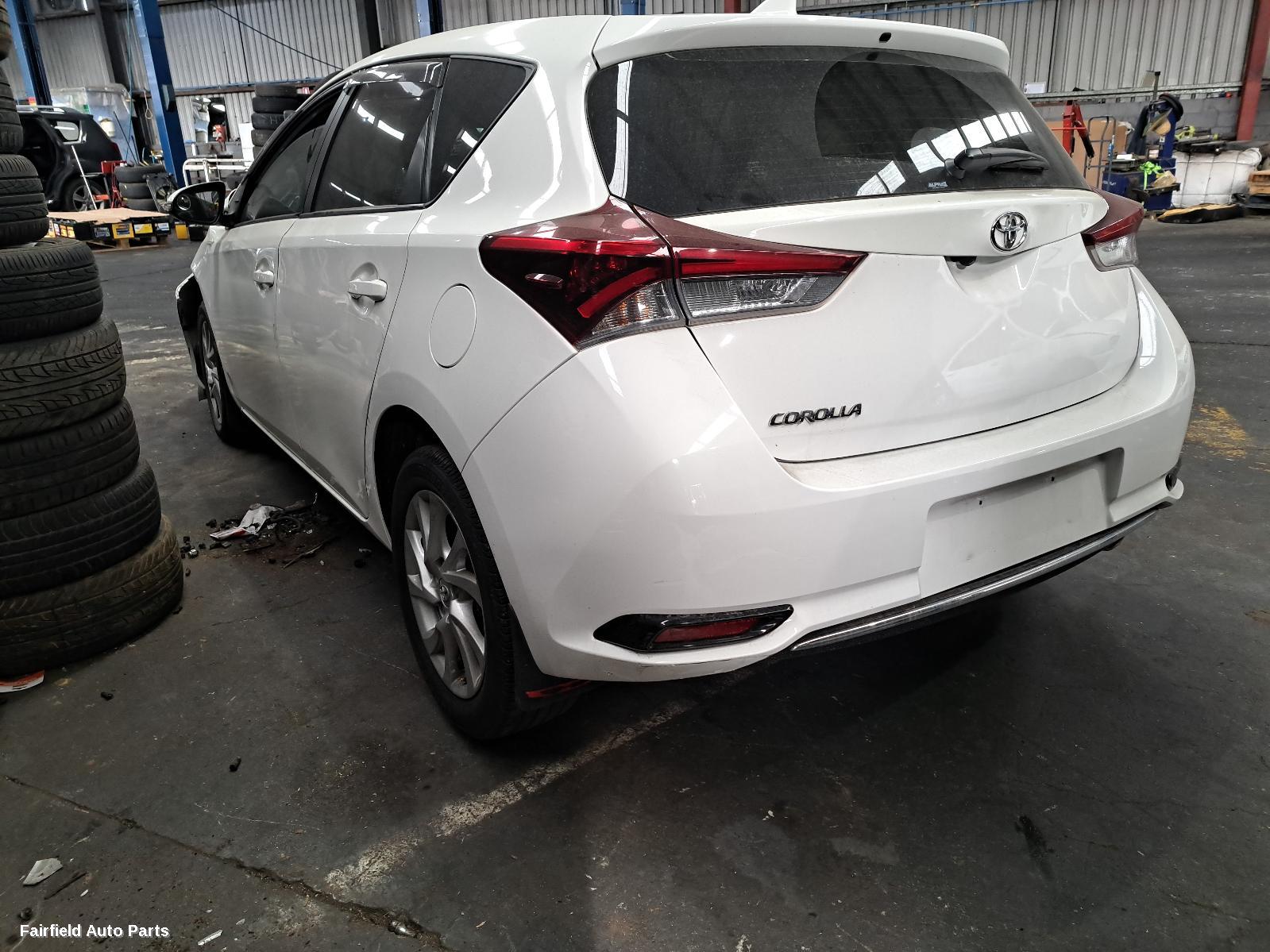 2015-2018 Toyota Corolla Radio Cd Dvd Sat Tv