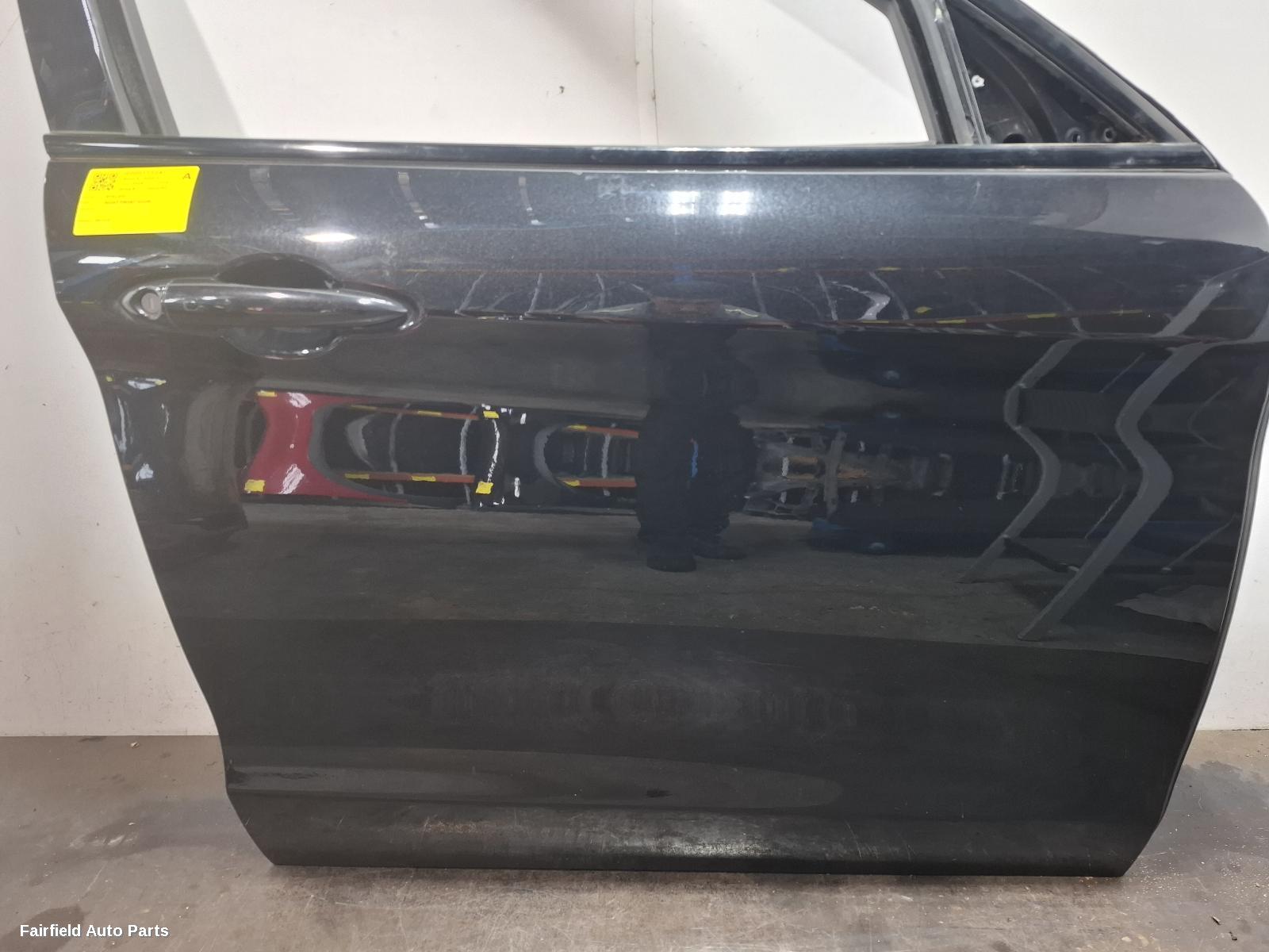 2018-2026 Alfa Romeo Stelvio Right Front Door