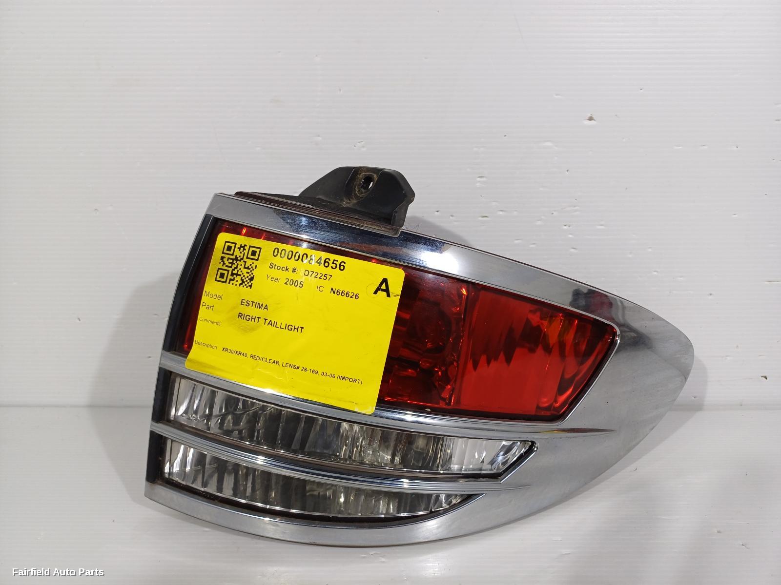 2003-2006 Toyota Estima Right Taillight