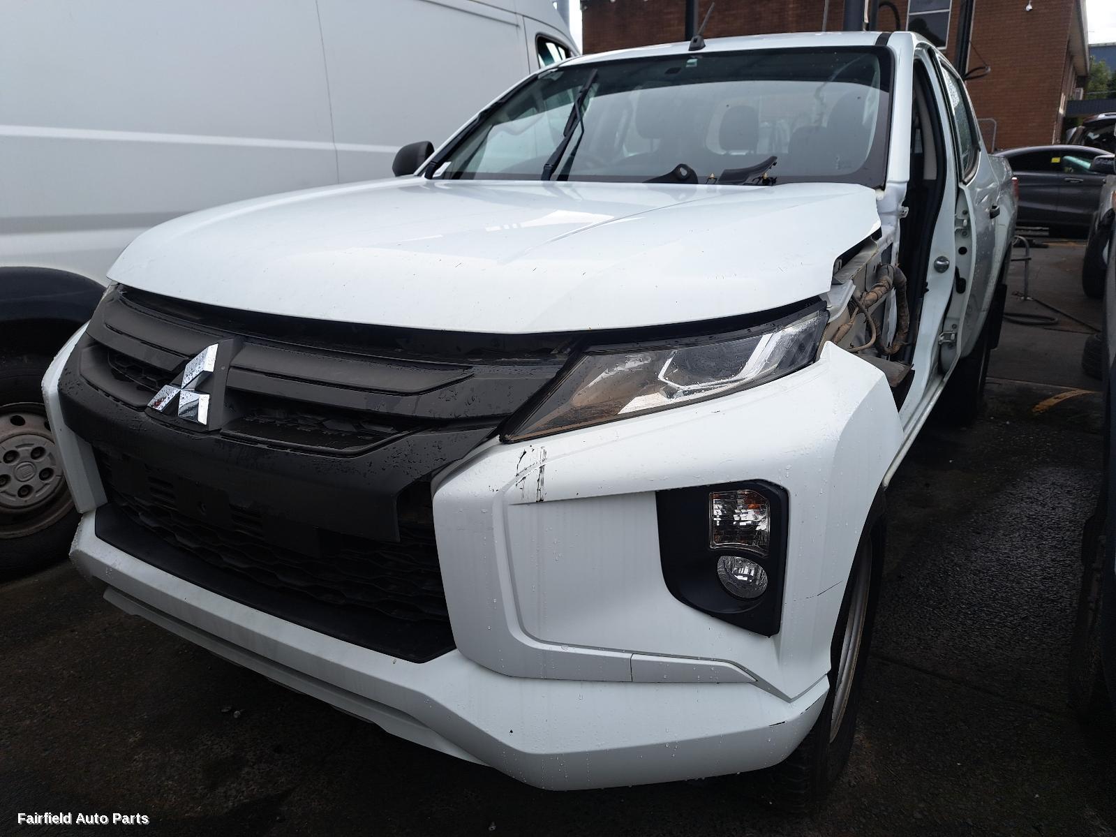 2019 Mitsubishi Triton Left Front Hub Assembly