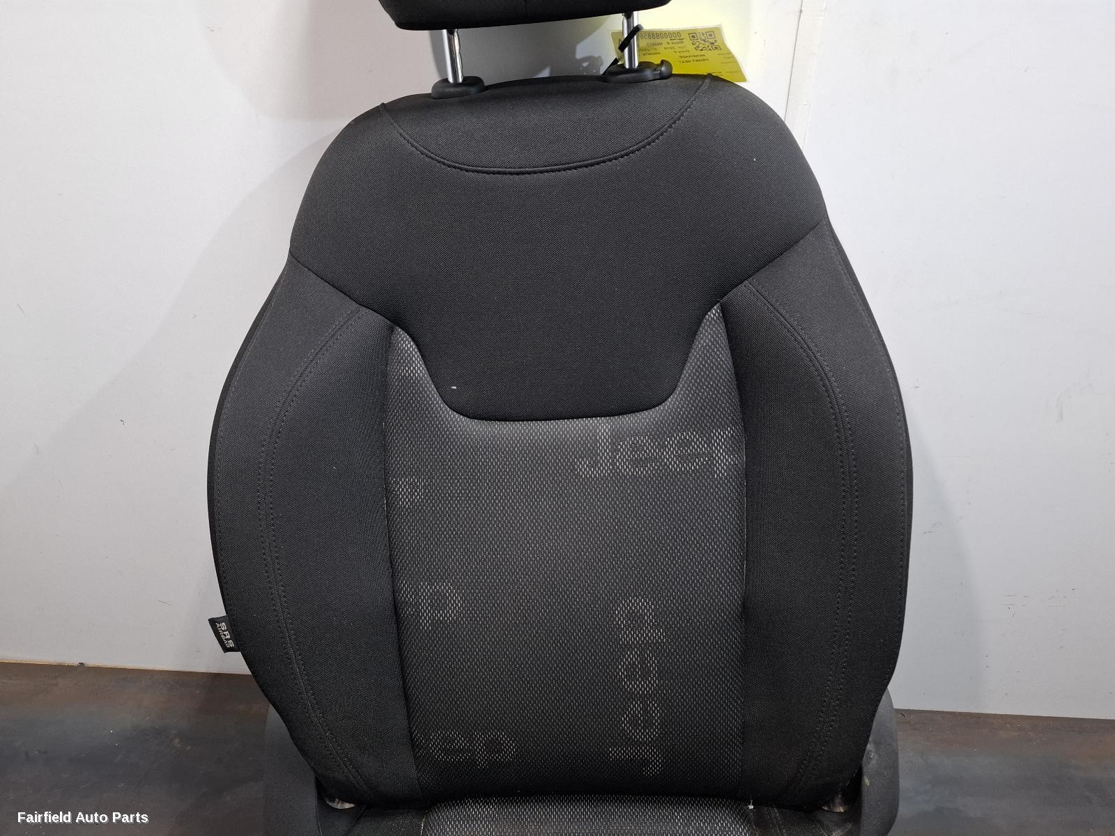 2015-2020 Jeep Renegade Front Seat