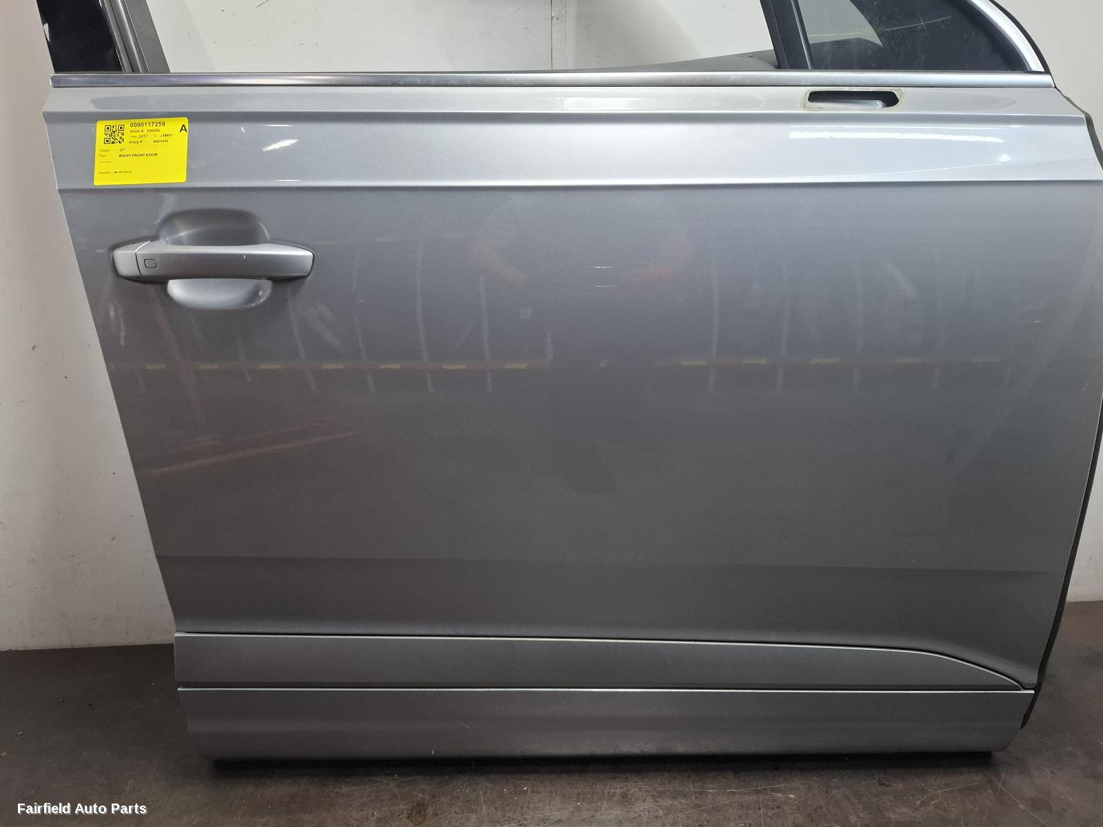 2015-2020 Audi Q7 Right Front Door