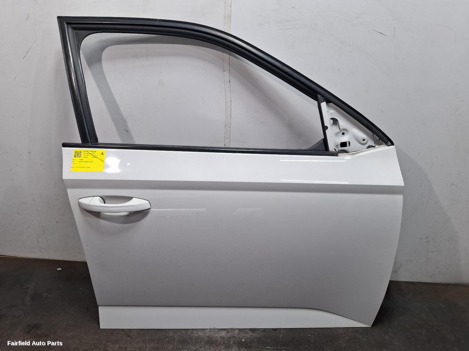 2015-2021 Skoda Fabia Right Front Door