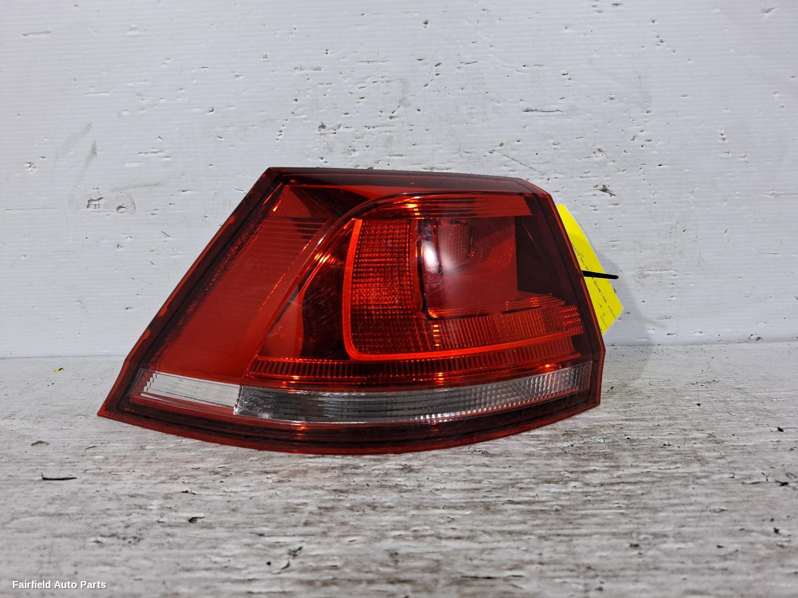 2012-2017 Volkswagen Golf Left Taillight