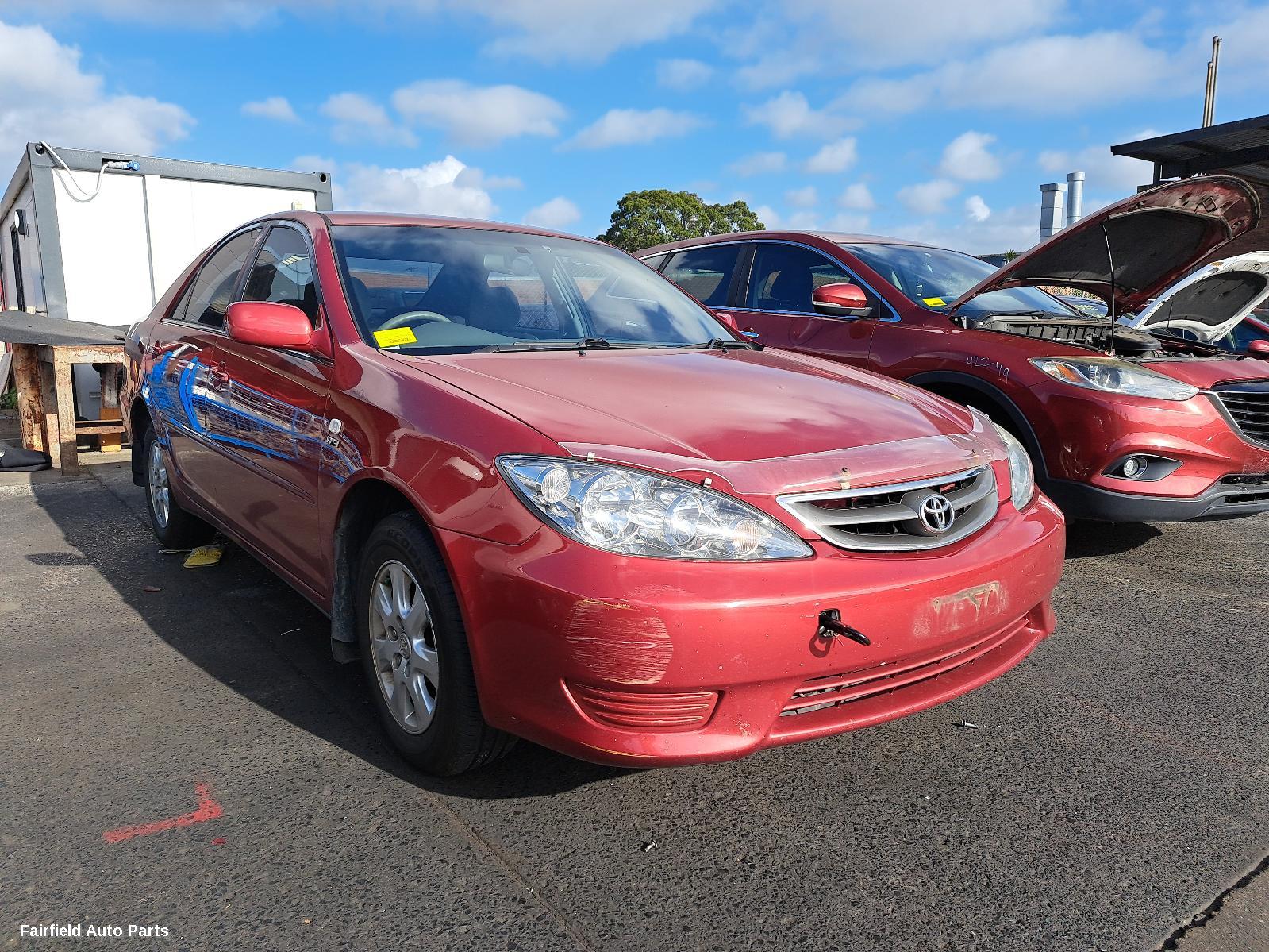 2005 Toyota Camry Right Taillight