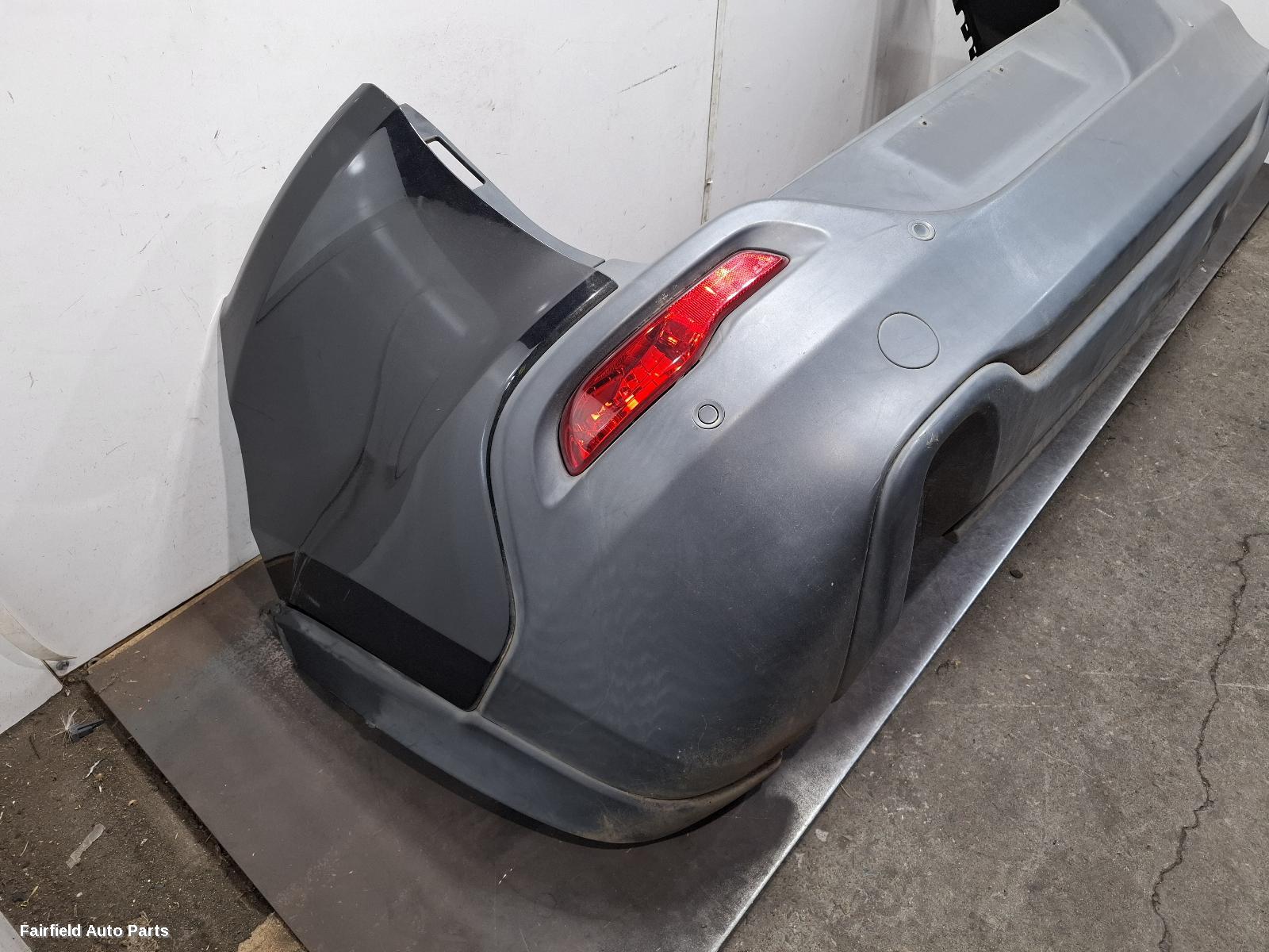 2014-2018 Jeep Cherokee Rear Bumper