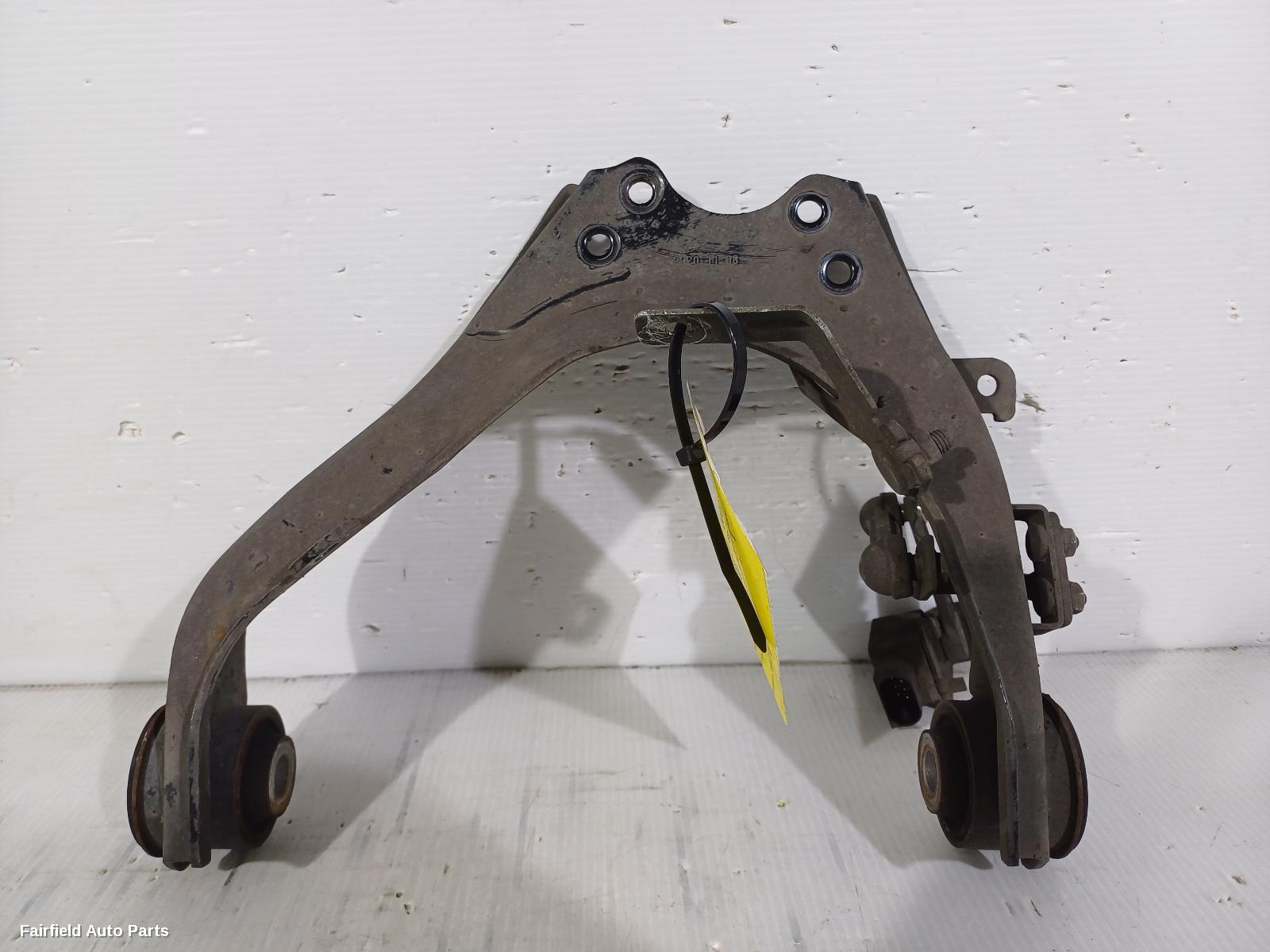 2017-2026 Ldv D90 Right Front Upper Control Arm