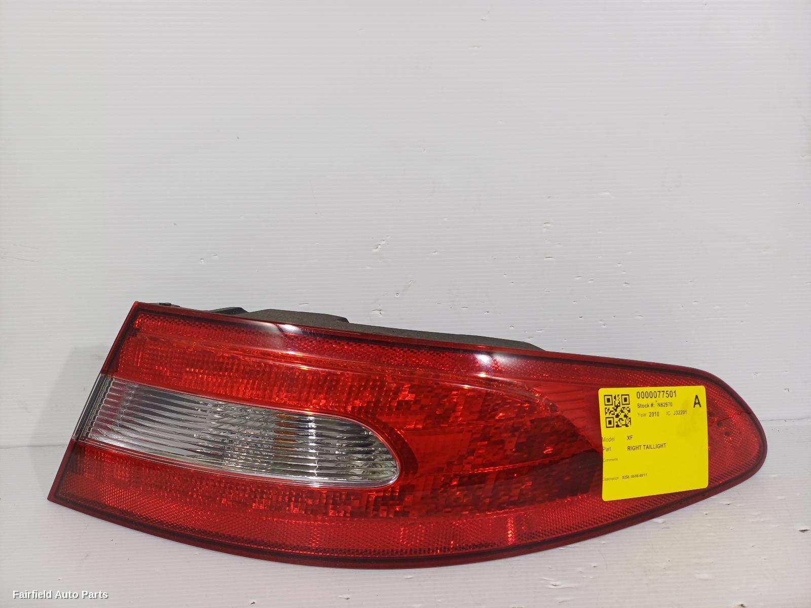2008-2011 Jaguar Xf Right Taillight
