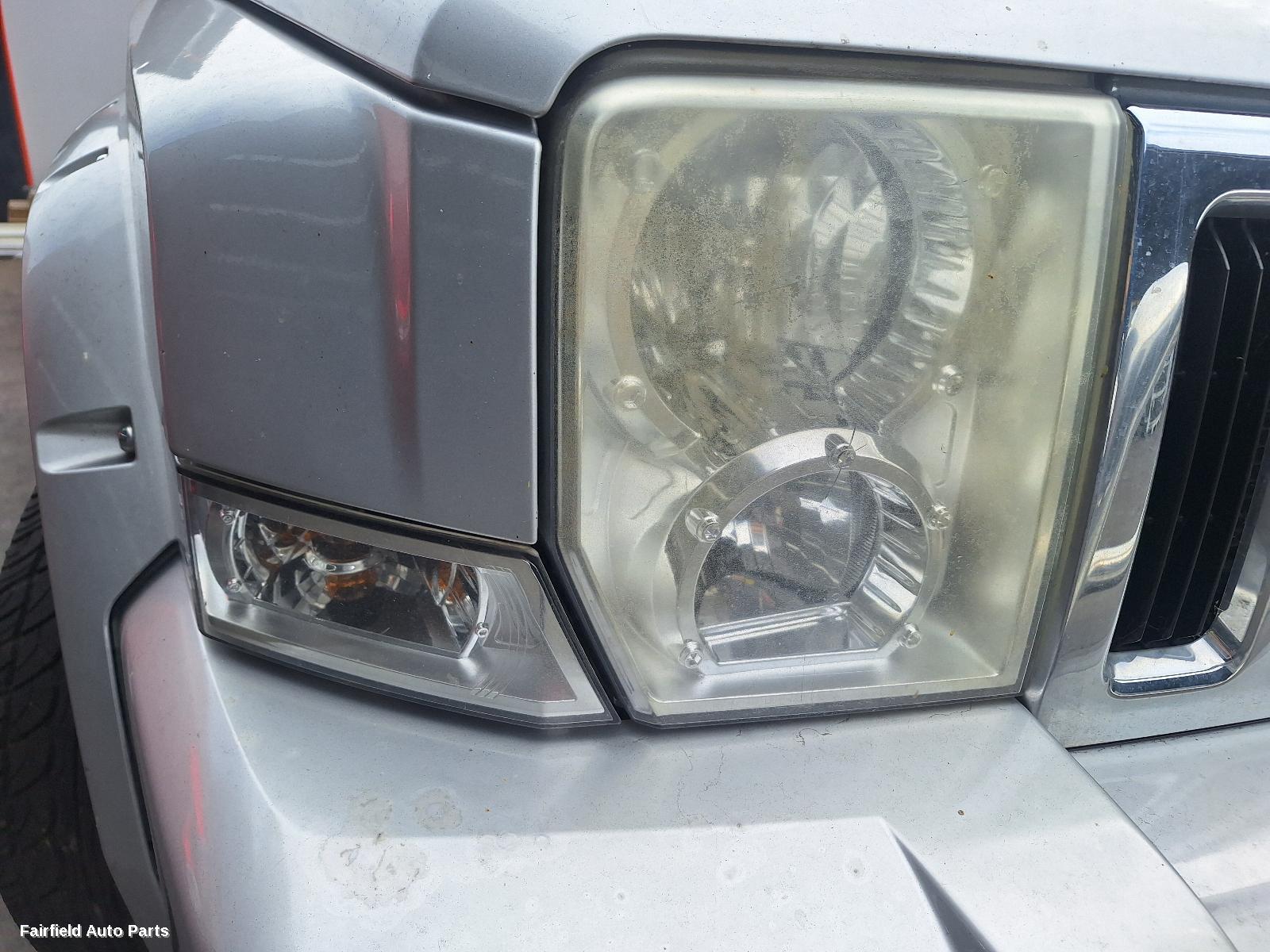 2008 Jeep Commander Left Door Mirror