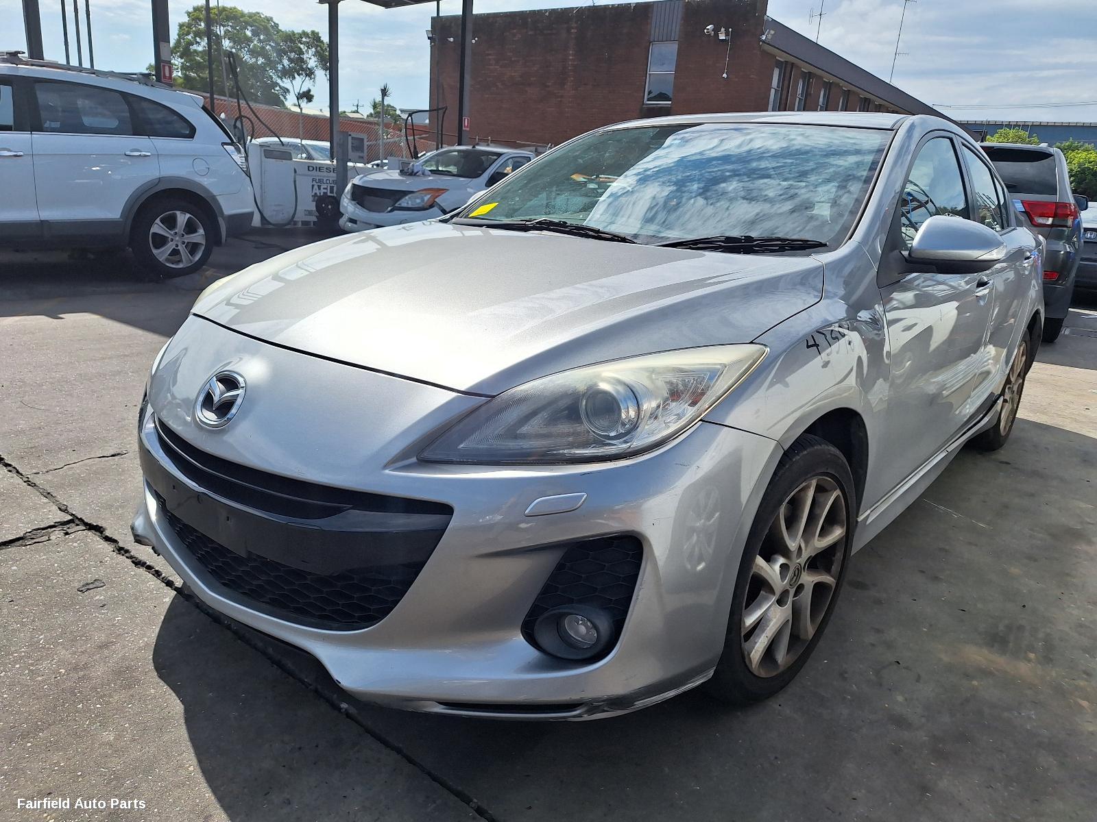 2009-2011 Mazda 3 Left Indicator Fog Side