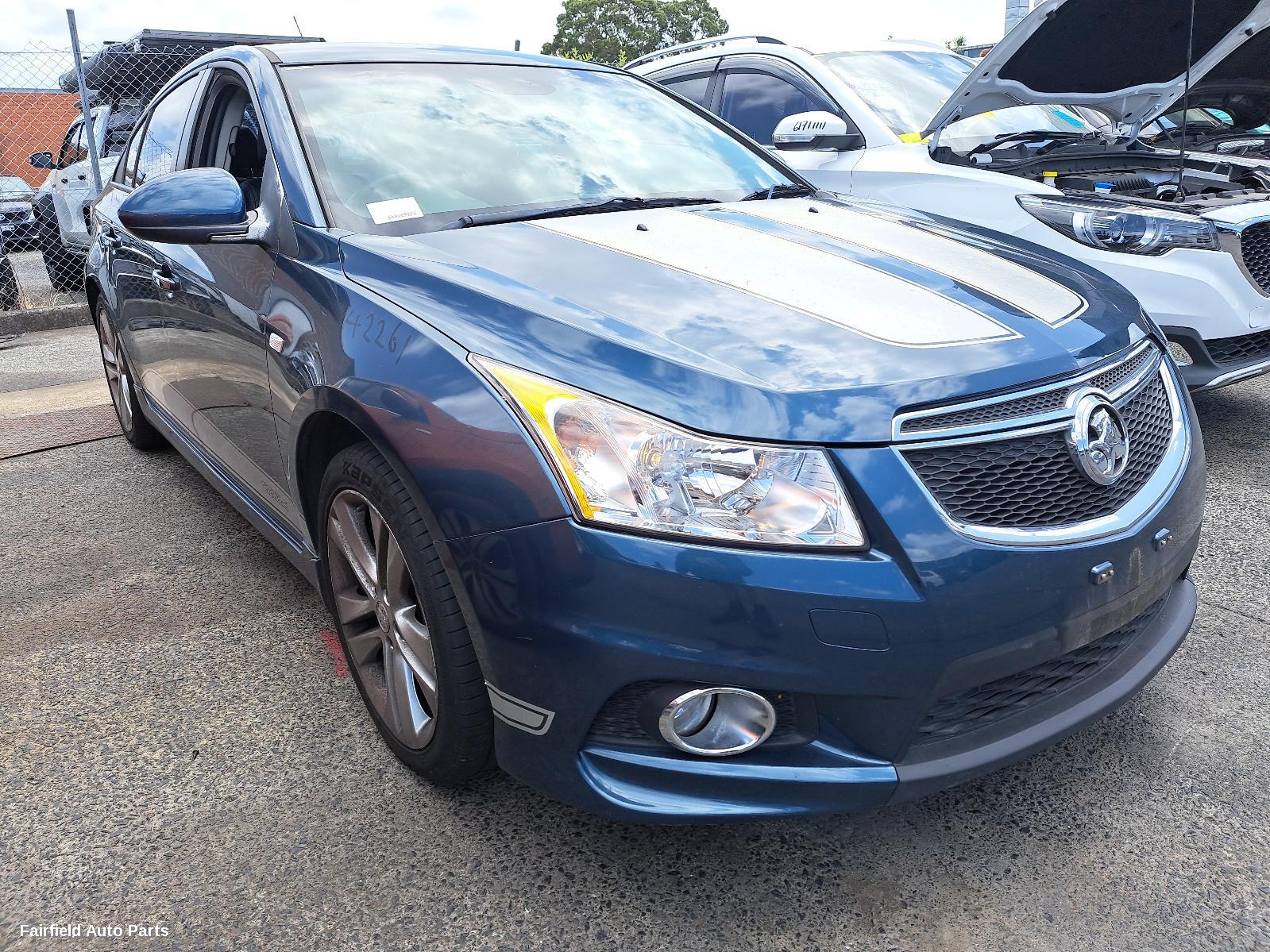2014 Holden Cruze Right Front Door