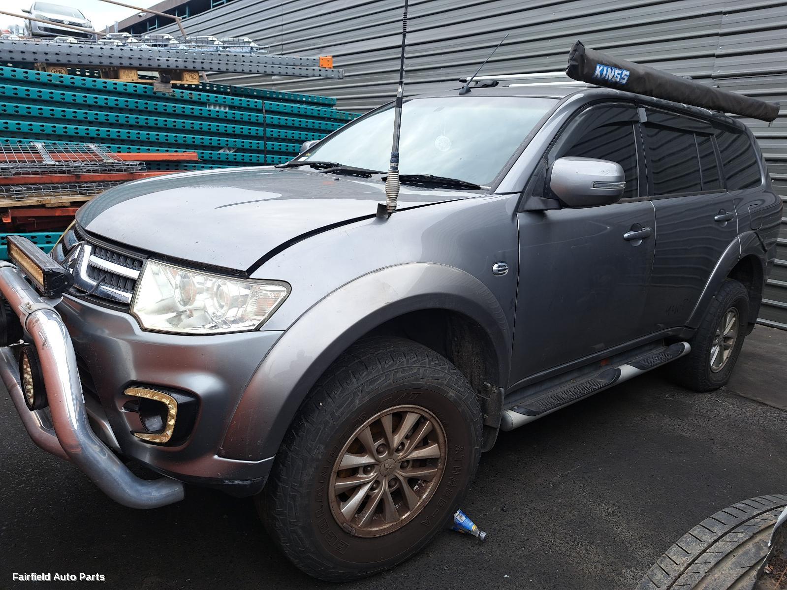 2013-2015 Mitsubishi Challenger Towbar