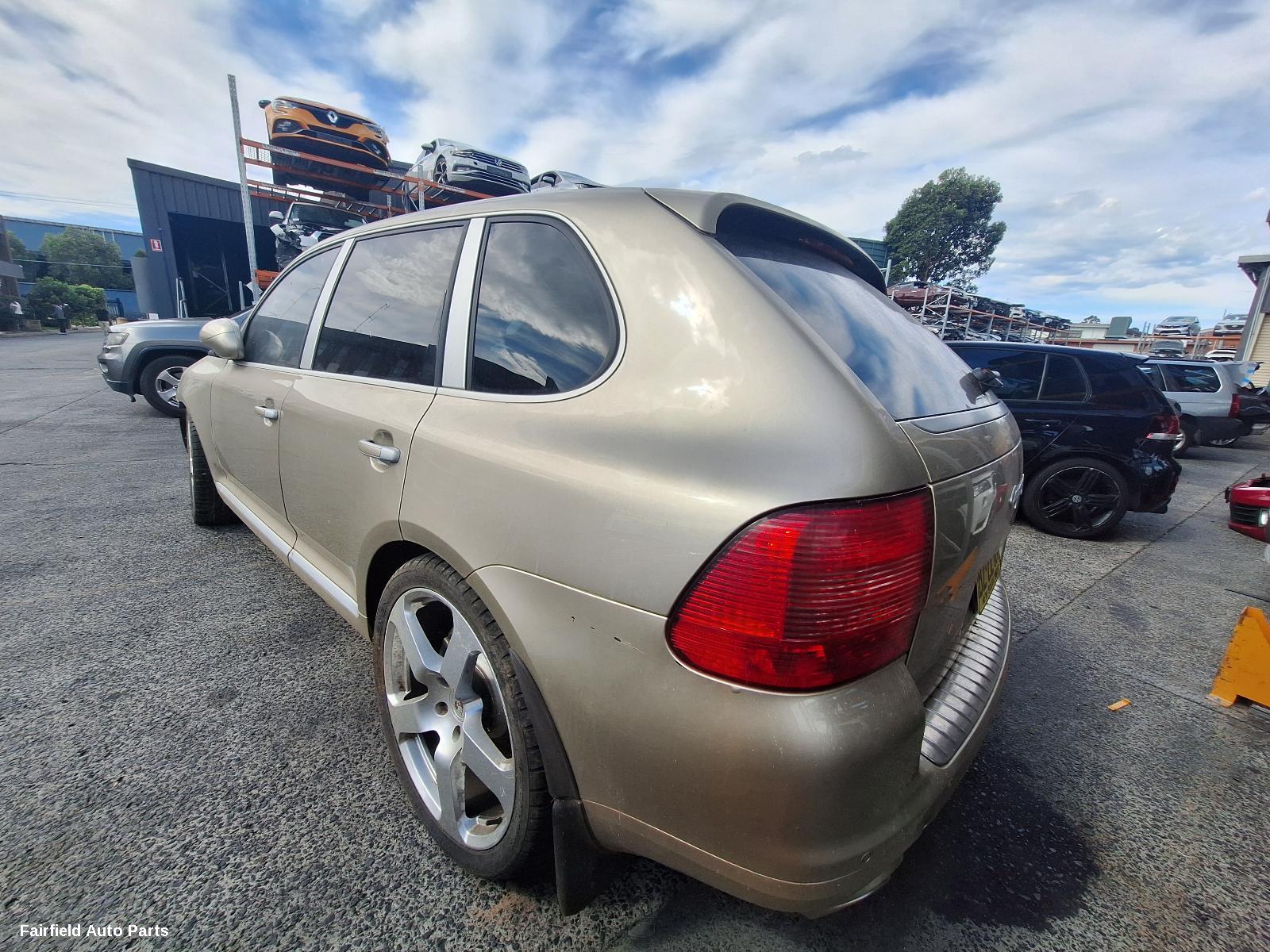 2003-2006 Porsche Cayenne Rear Bumper