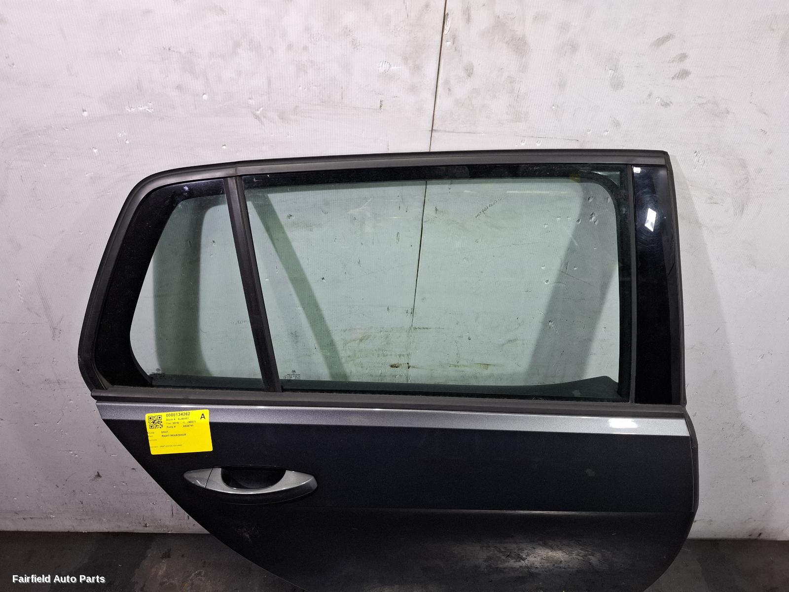 2012-2020 Volkswagen Golf Right Rear Door Sliding
