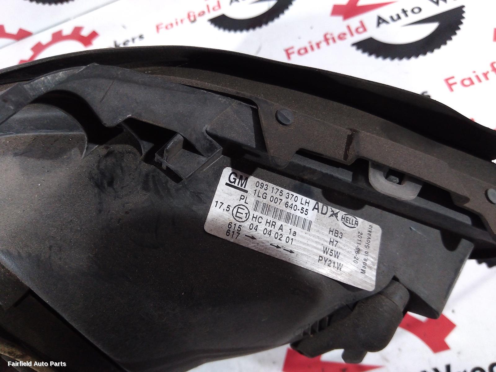 2004 Holden Astra Left Headlamp