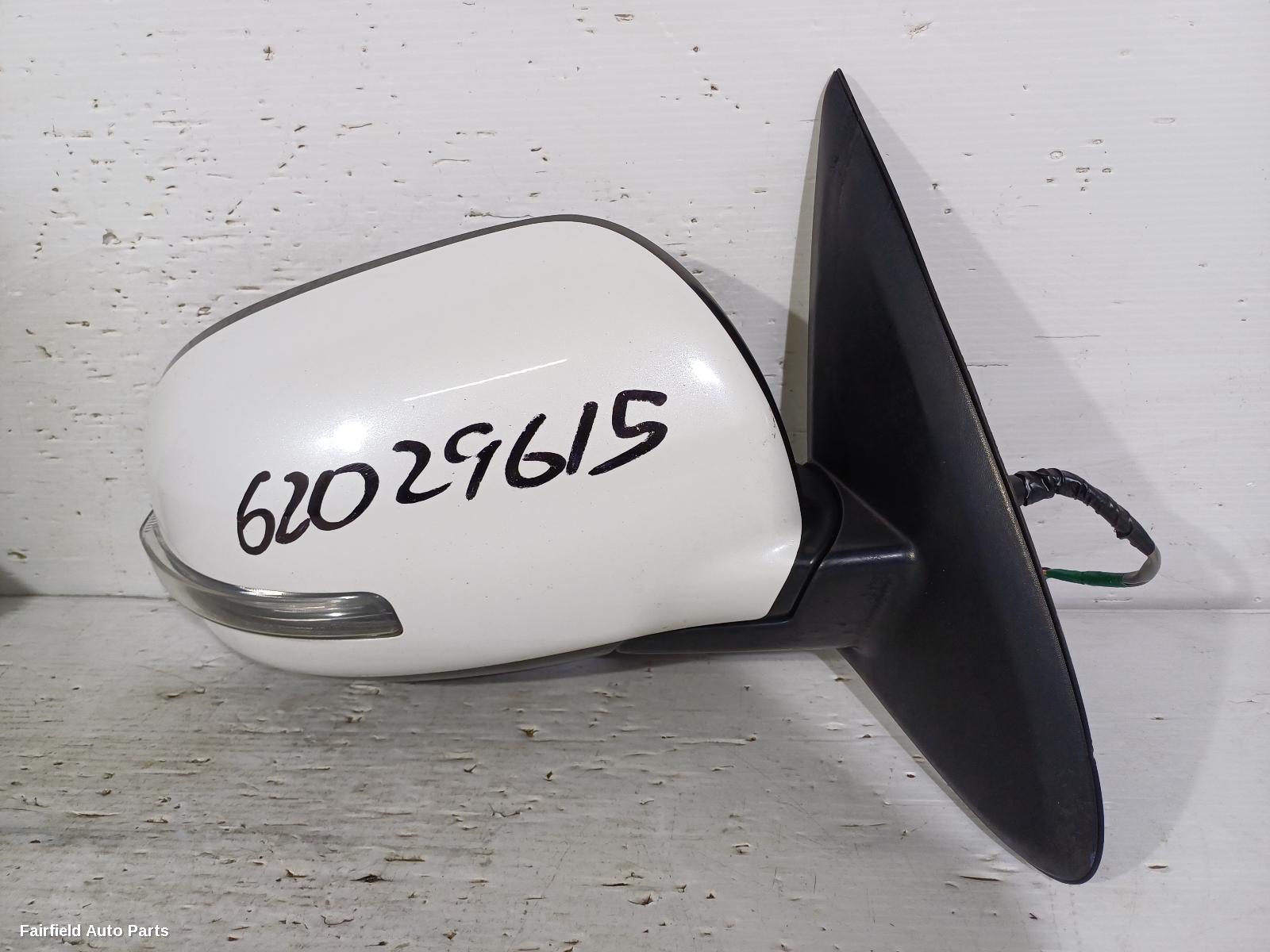 2012-2015 Mitsubishi Outlander Right Door Mirror