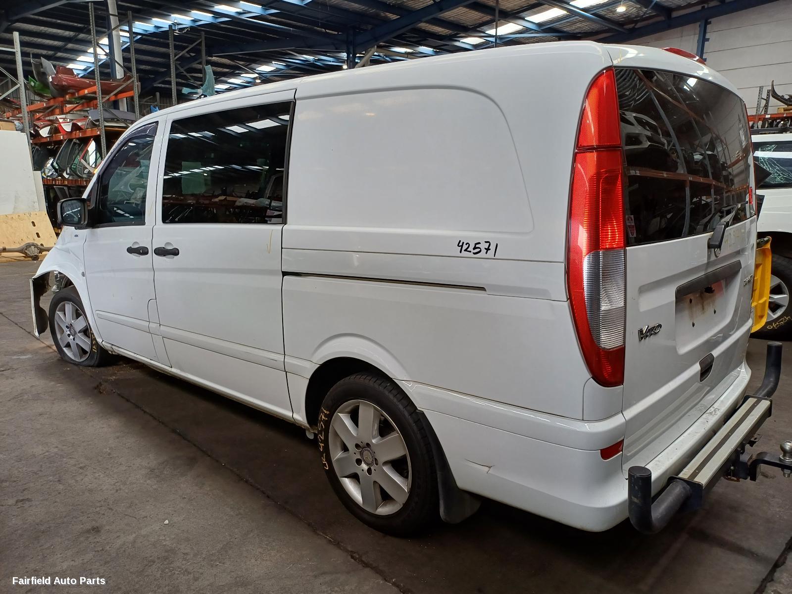 2013 Mercedes Vito Left Taillight