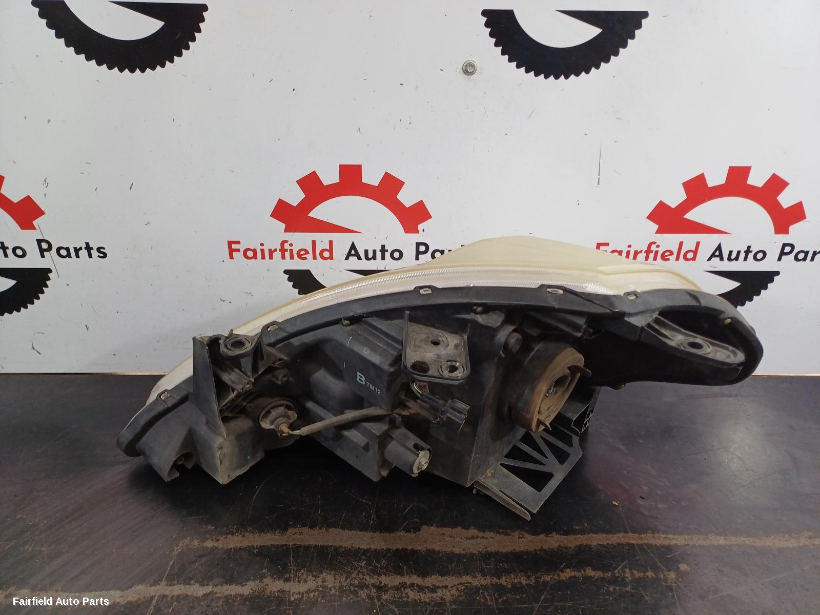 2004-2010 Nissan Tiida Right Headlamp