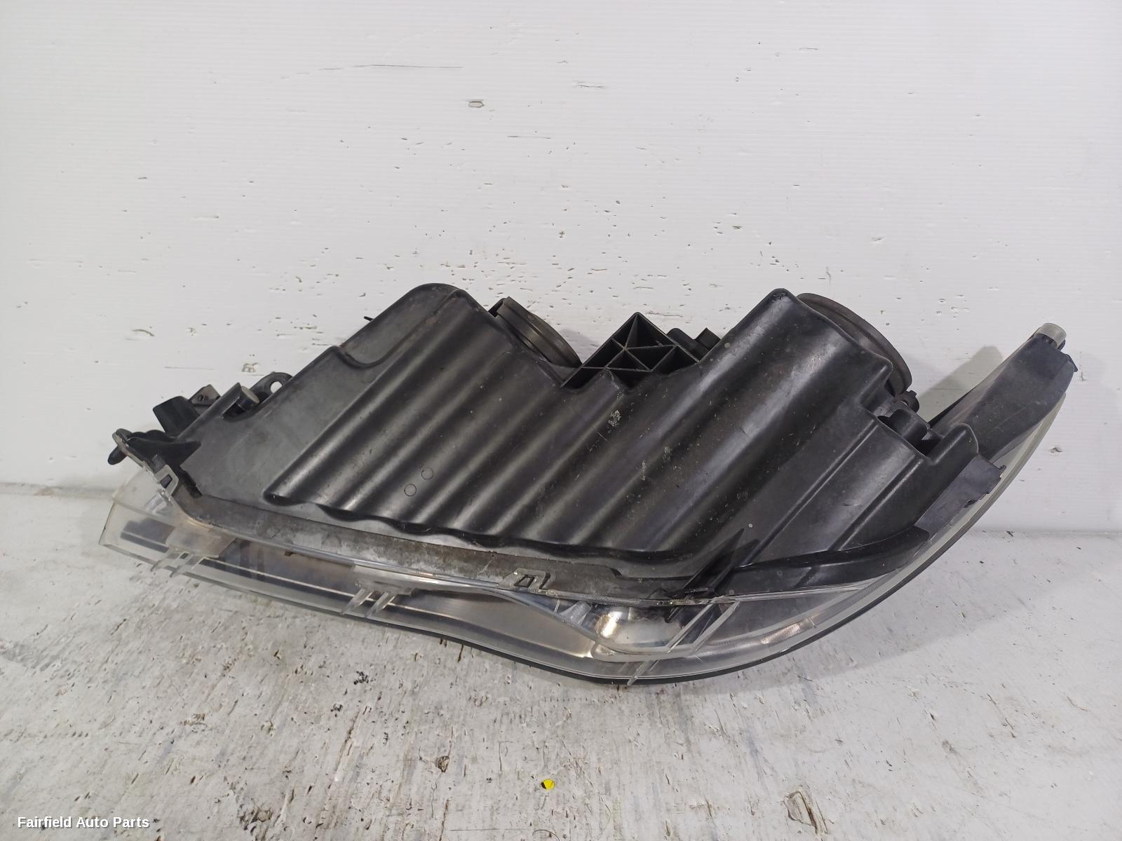 2015-2017 Toyota Camry Right Headlamp