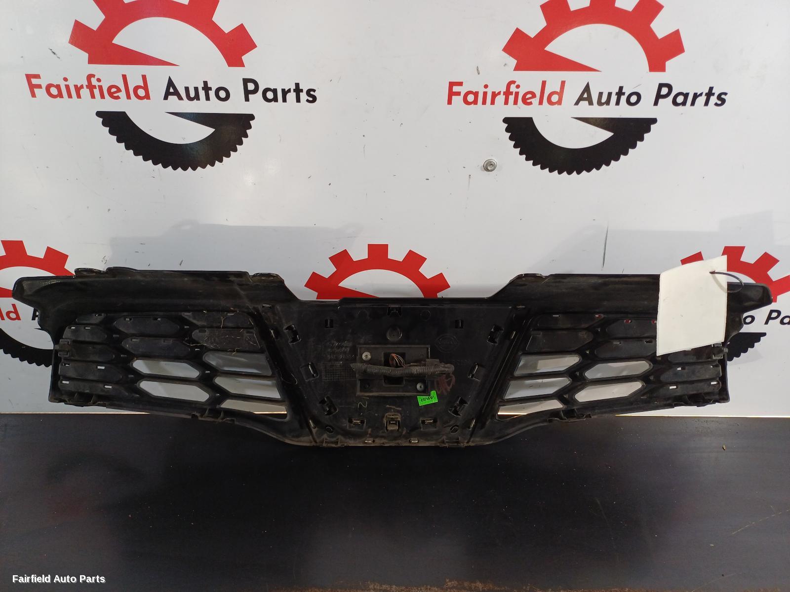 2010-2014 Nissan Dualis Grille